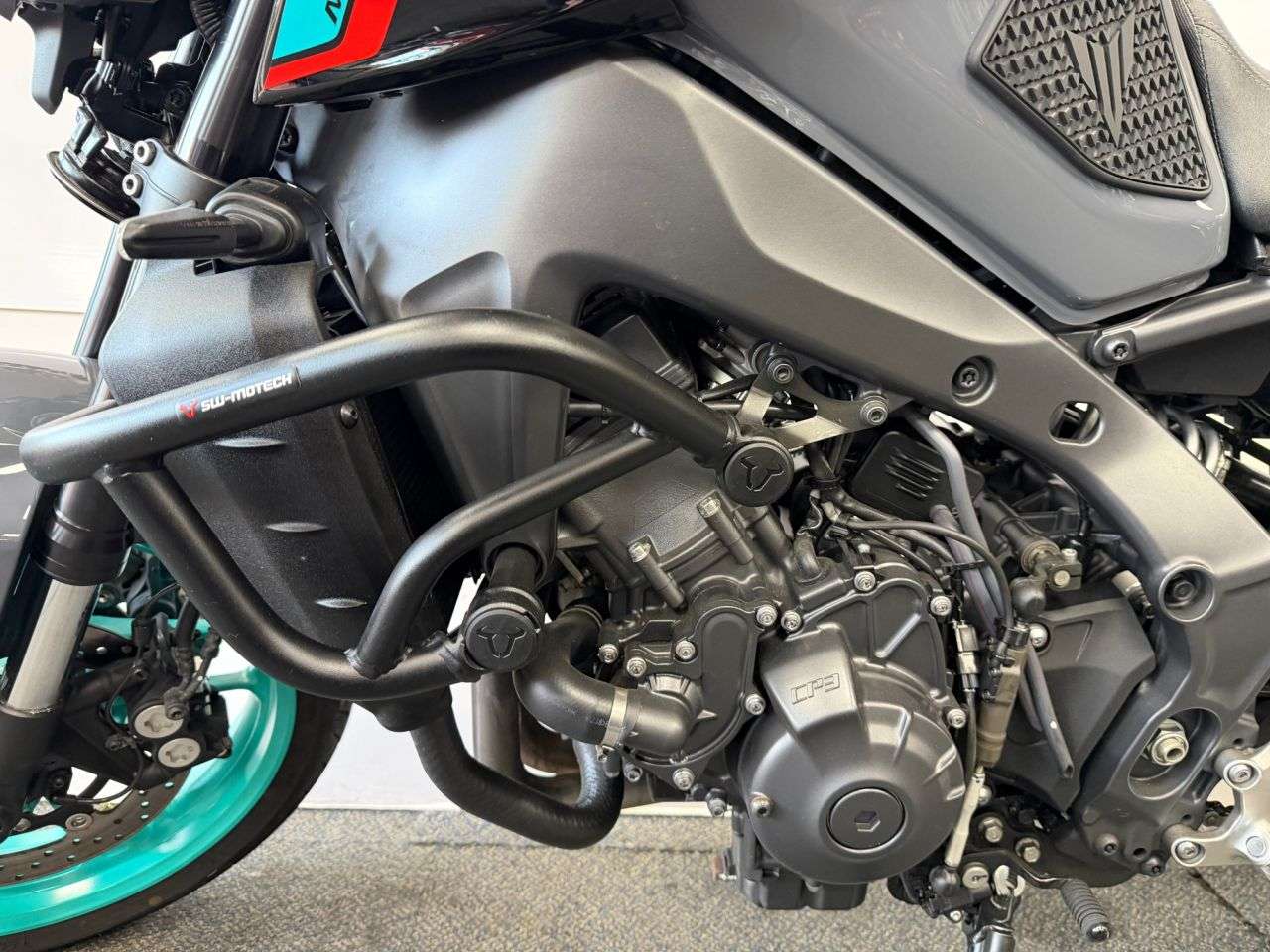 2024 YAMAHA MT-09 2024 YAMAHA MT-09