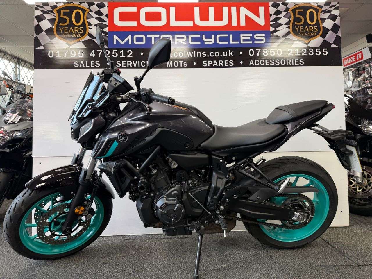 A 2024 YAMAHA MT-07 700 ABS Hyper-naked Petrol Manual Euro 5 (73 ps) A 2024 YAMAHA MT-07 700 ABS Hyper-naked Petrol Manual Euro 5 (73 ps)