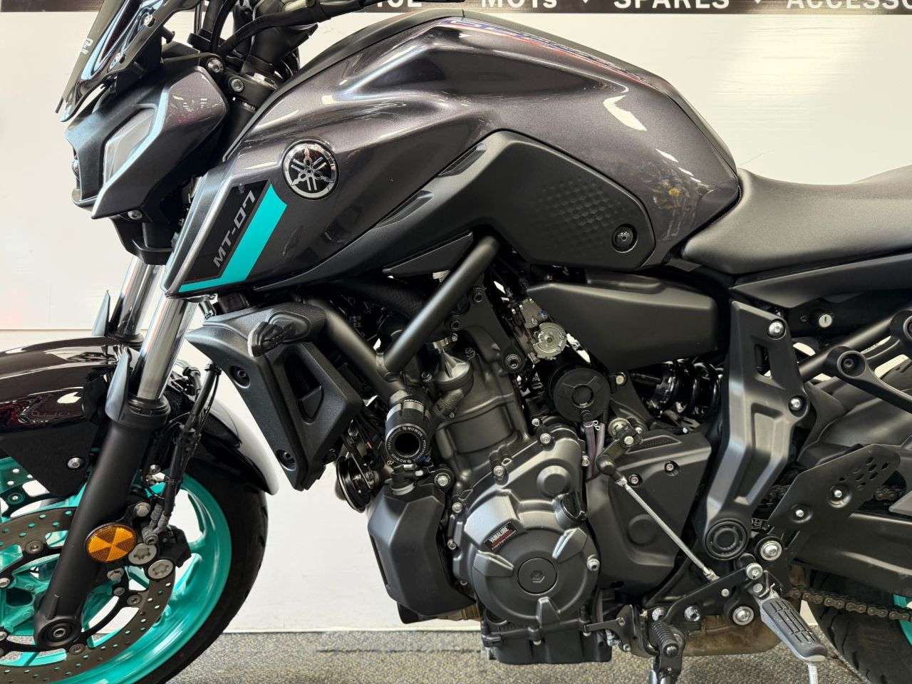 2024 YAMAHA MT-07 2024 YAMAHA MT-07