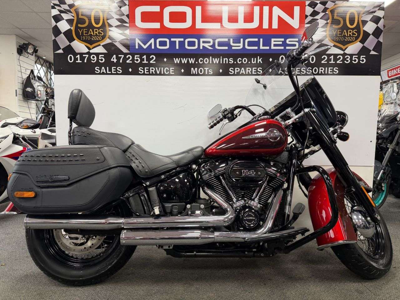 A 2019 HARLEY-DAVIDSON SOFTAIL 1868 FLHCS Heritage Classic Custom Cruiser Petrol Manual Euro 4 (93 ps) A 2019 HARLEY-DAVIDSON SOFTAIL 1868 FLHCS Heritage Classic Custom Cruiser Petrol Manual Euro 4 (93 ps)