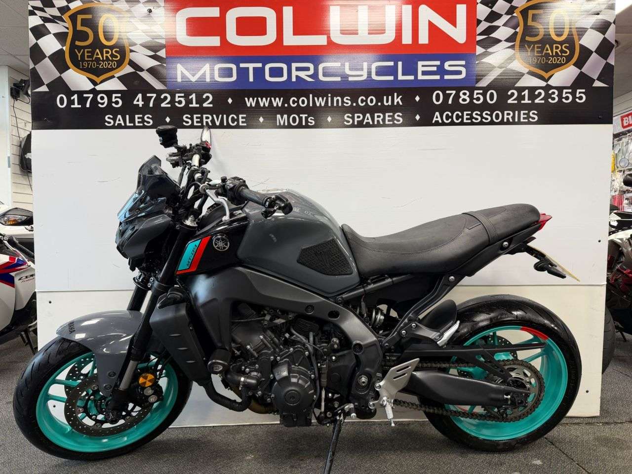 A 2023 YAMAHA MT-09 900 Hyper-naked Petrol Manual Euro 5 (119 ps) A 2023 YAMAHA MT-09 900 Hyper-naked Petrol Manual Euro 5 (119 ps)
