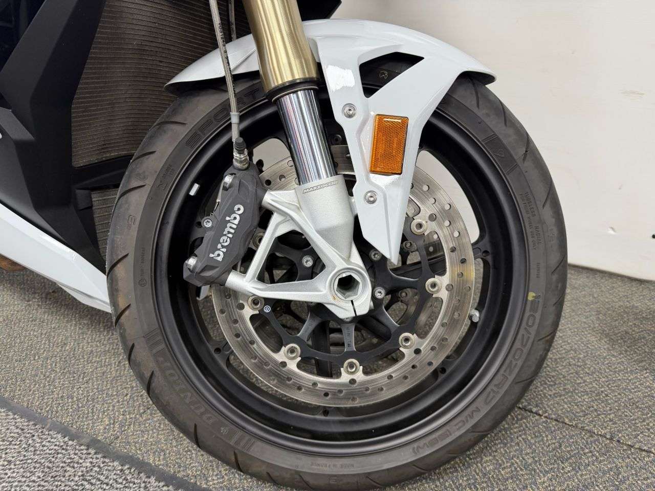 2022 BMW S 1000 R 2022 BMW S 1000 R