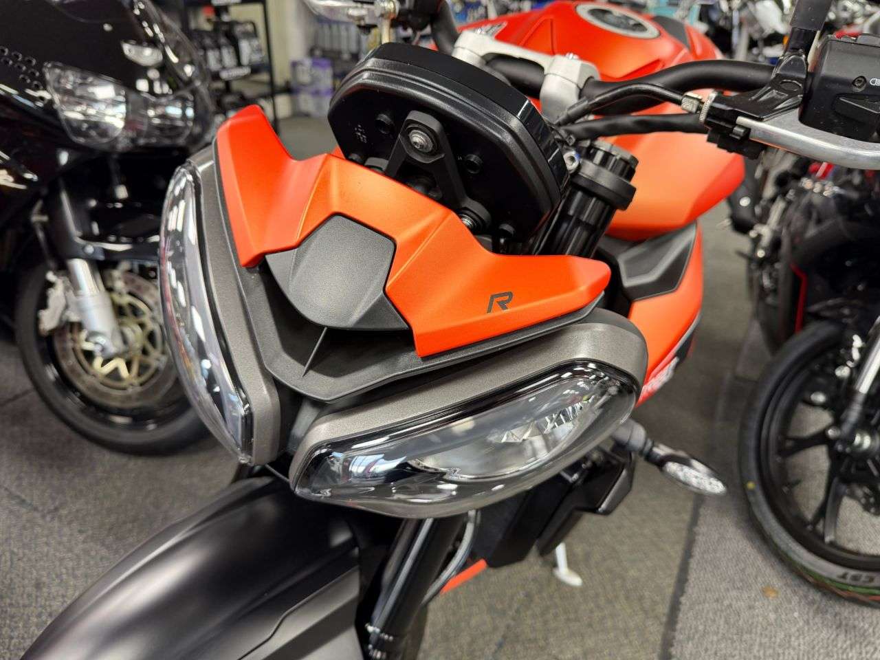 2024 TRIUMPH STREET TRIPLE 765 2024 TRIUMPH STREET TRIPLE 765