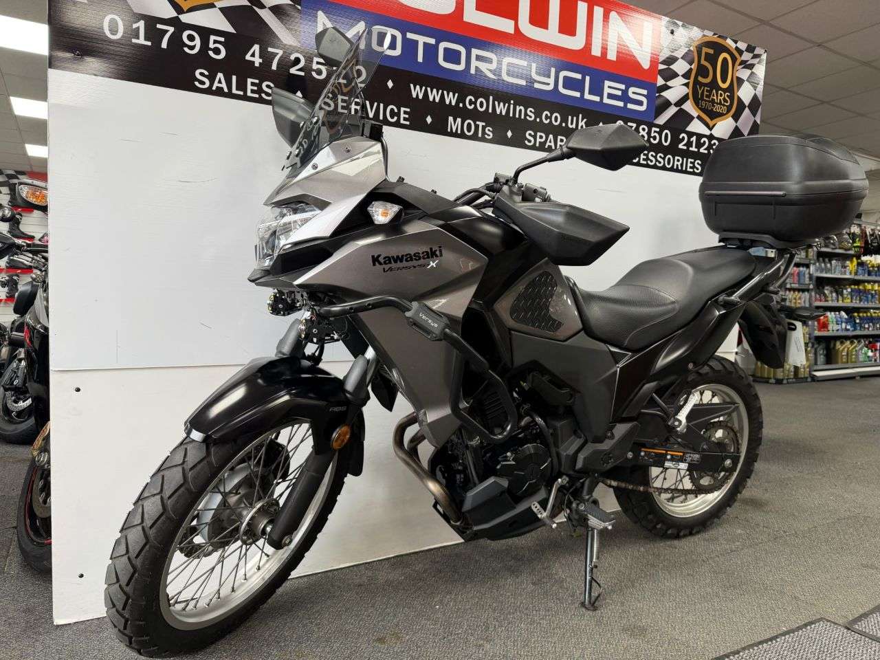 A 2017 KAWASAKI VERSYS-X 300 300 Adventure Petrol Manual Euro 4 (40 ps) A 2017 KAWASAKI VERSYS-X 300 300 Adventure Petrol Manual Euro 4 (40 ps)