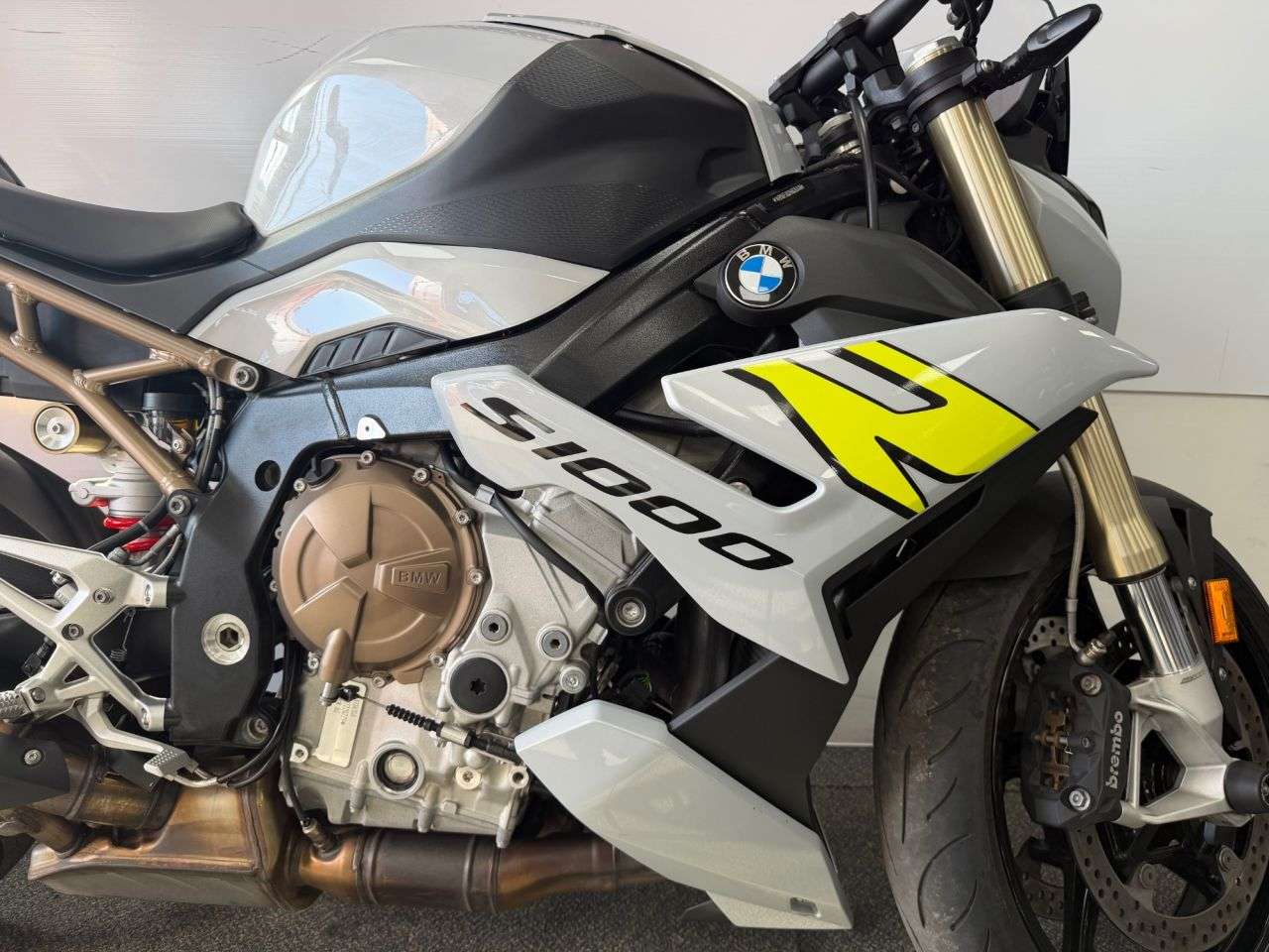 2022 BMW S 1000 R 2022 BMW S 1000 R