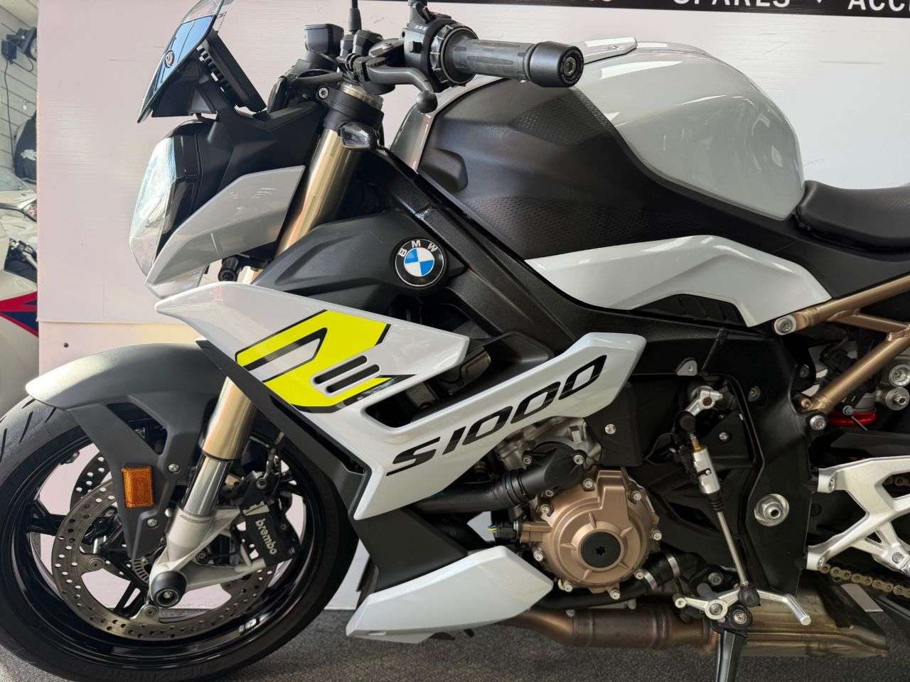 2022 BMW S 1000 R 2022 BMW S 1000 R