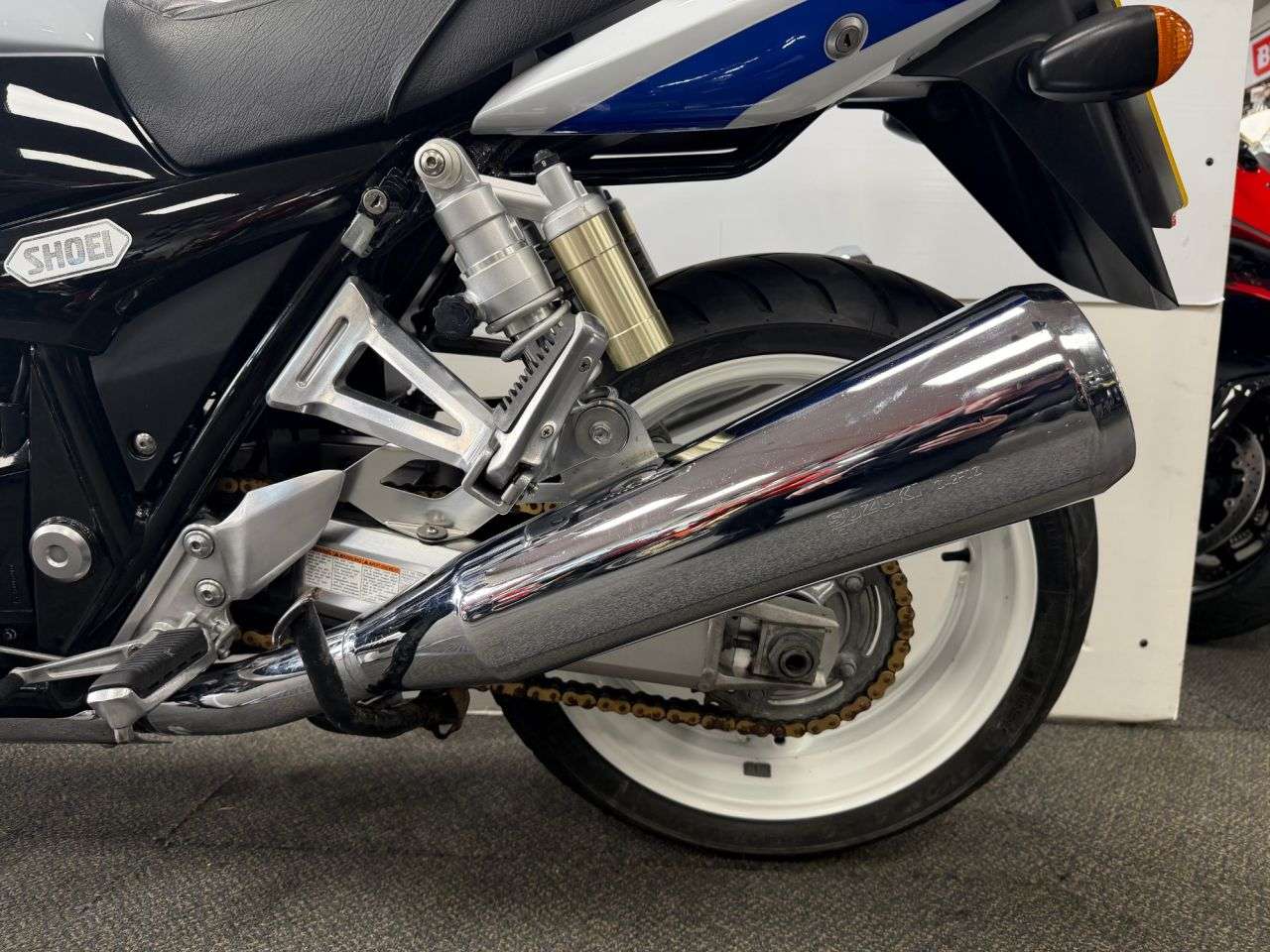 2002 SUZUKI GSX1400 2002 SUZUKI GSX1400