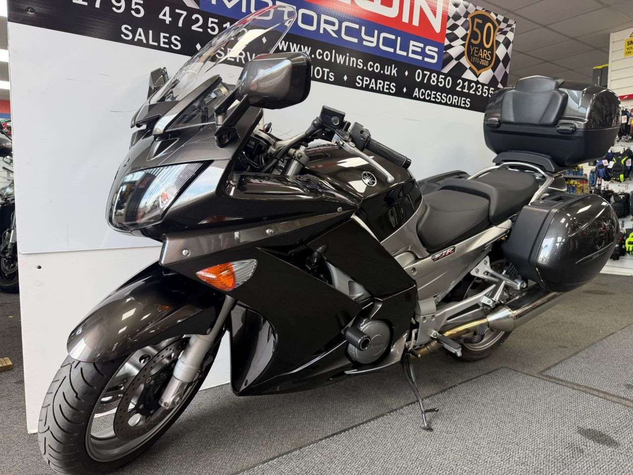 A 2009 YAMAHA FJR1300 1298cc A 2009 YAMAHA FJR1300 1298cc