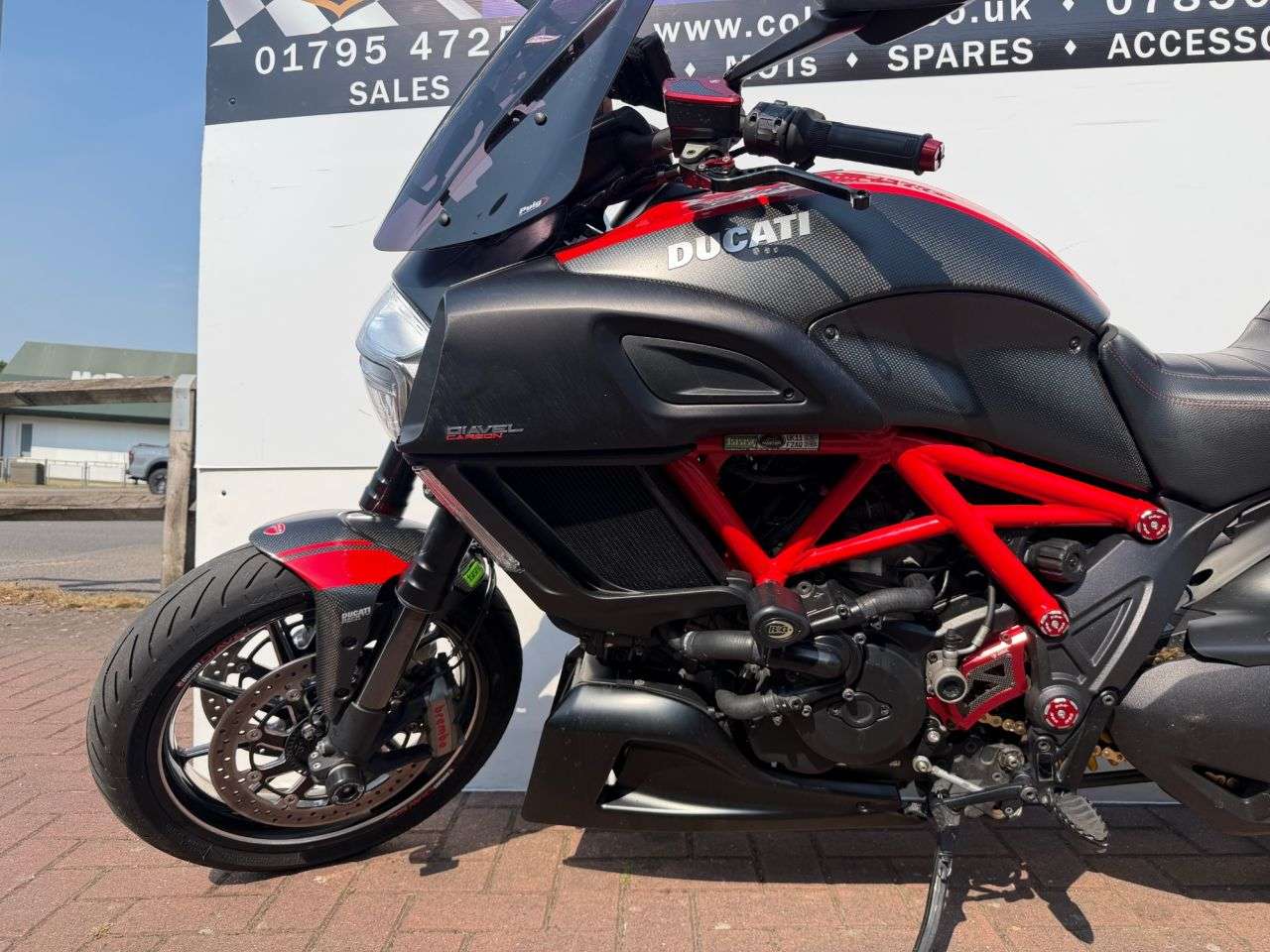 2016 DUCATI DIAVEL 2016 DUCATI DIAVEL