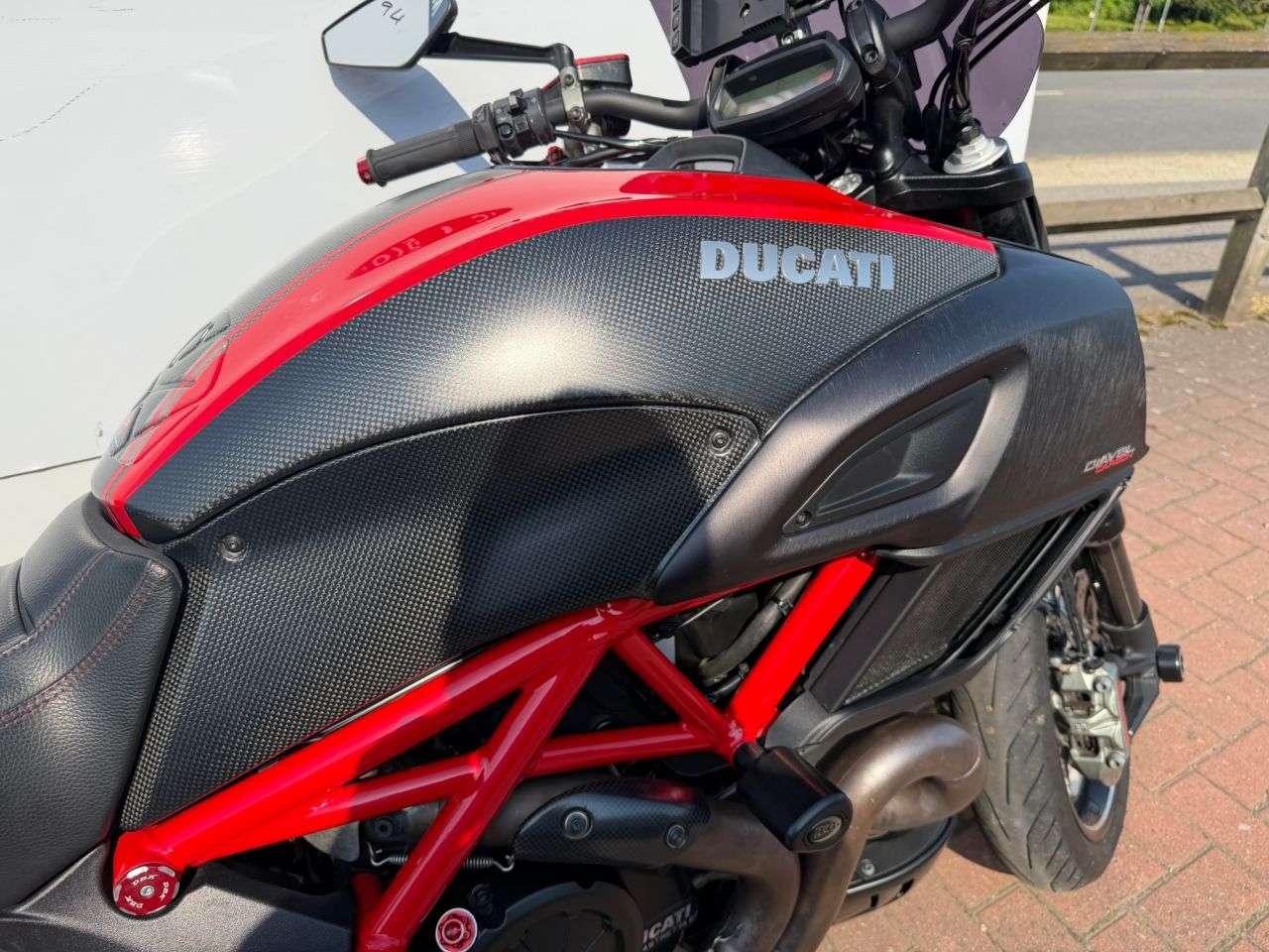 2016 DUCATI DIAVEL 2016 DUCATI DIAVEL