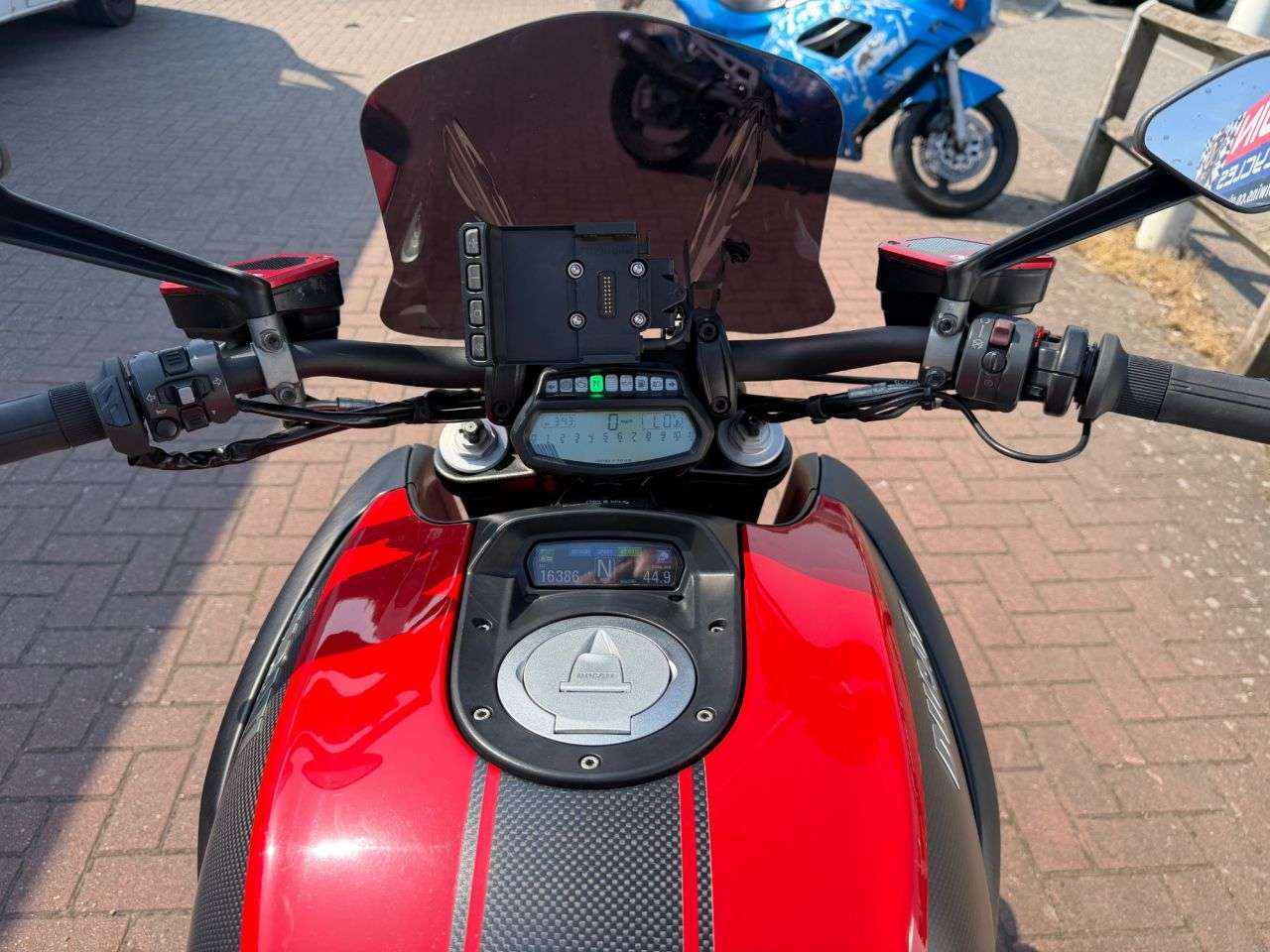 2016 DUCATI DIAVEL 2016 DUCATI DIAVEL