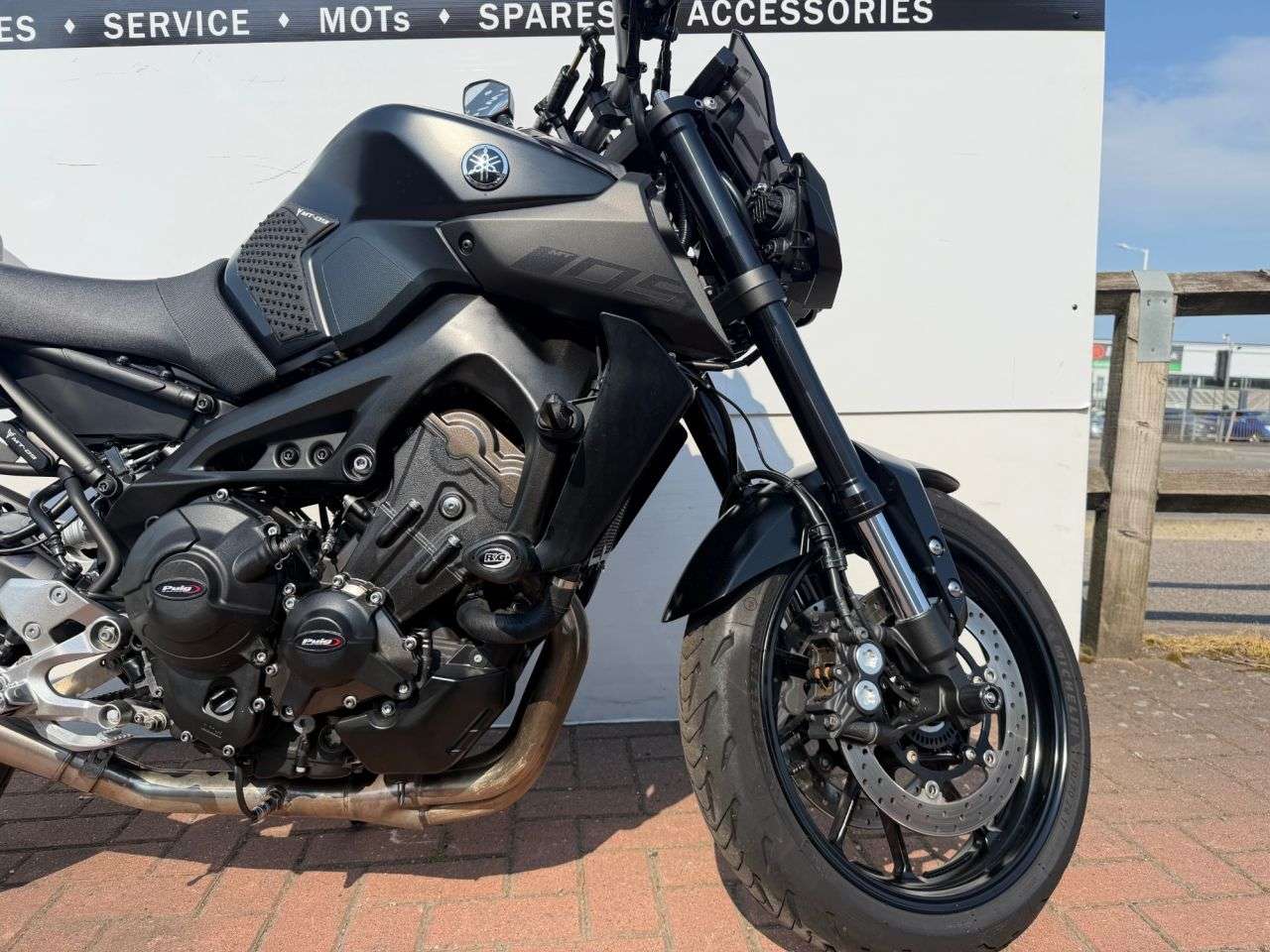 2020 YAMAHA MT-09 2020 YAMAHA MT-09