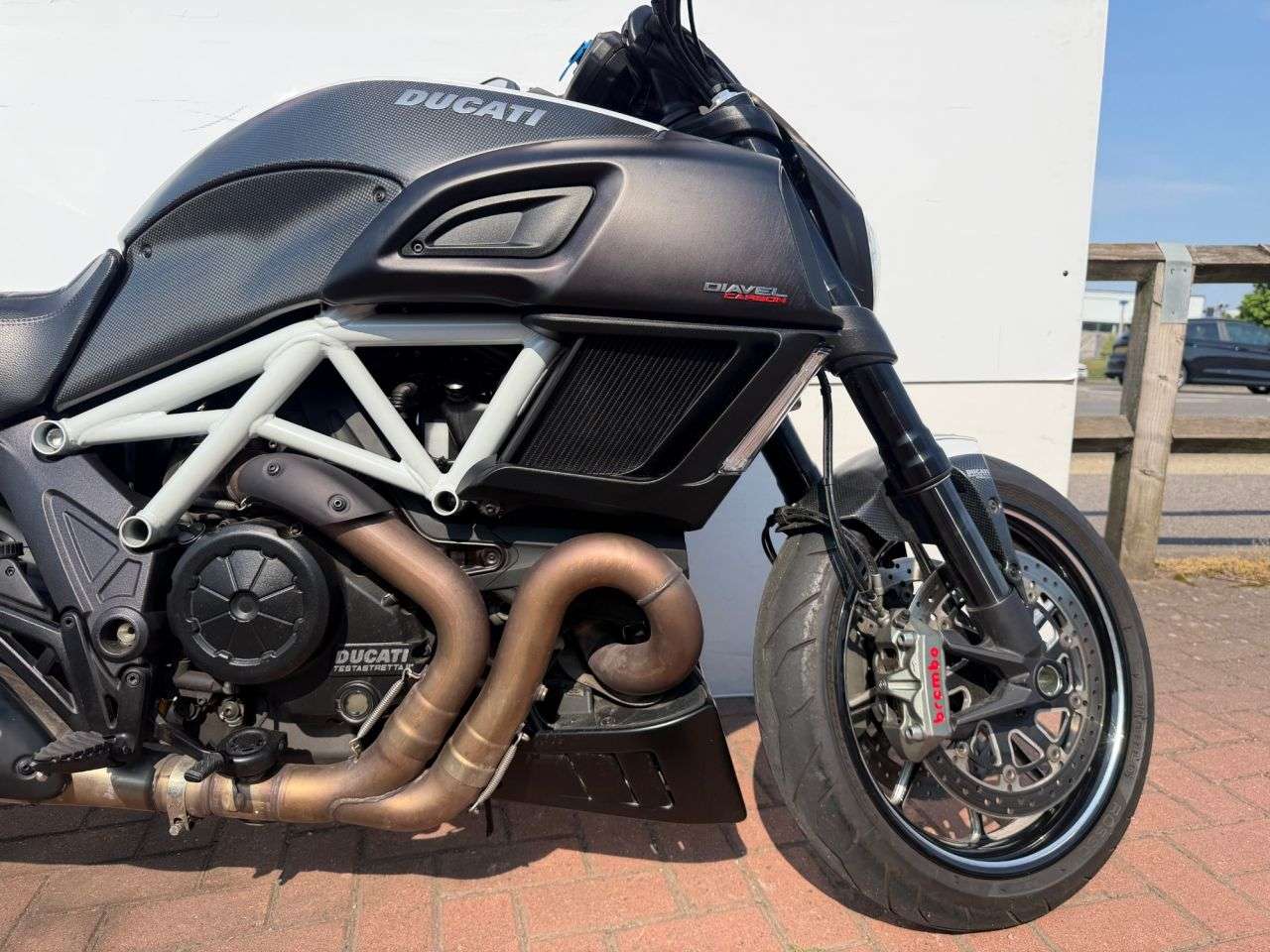 2015 DUCATI DIAVEL 2015 DUCATI DIAVEL