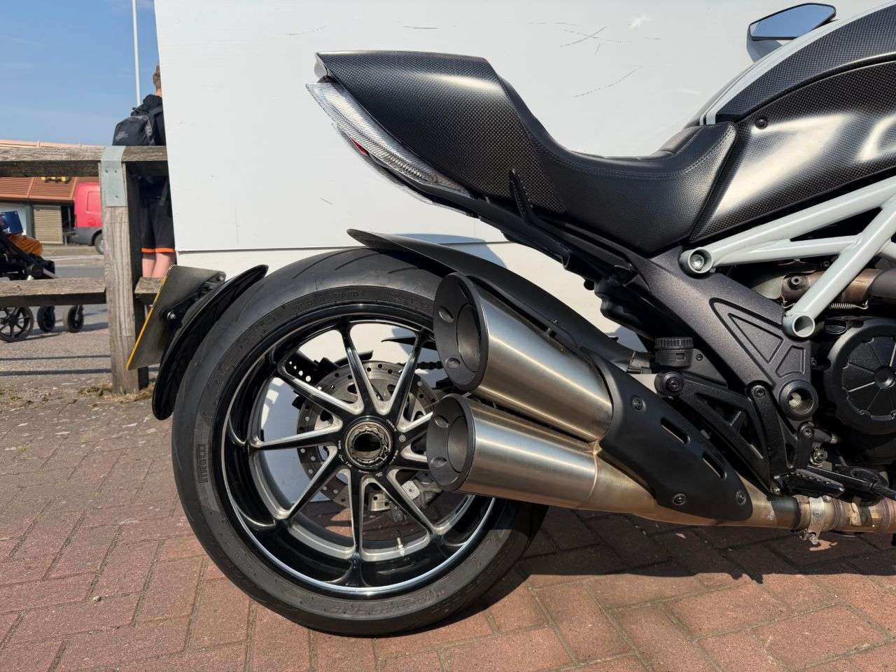 2015 DUCATI DIAVEL 2015 DUCATI DIAVEL