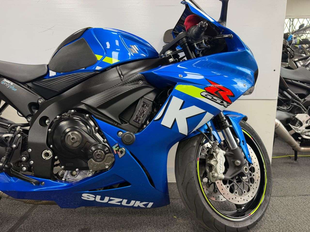 2015 SUZUKI GSX-R600 2015 SUZUKI GSX-R600