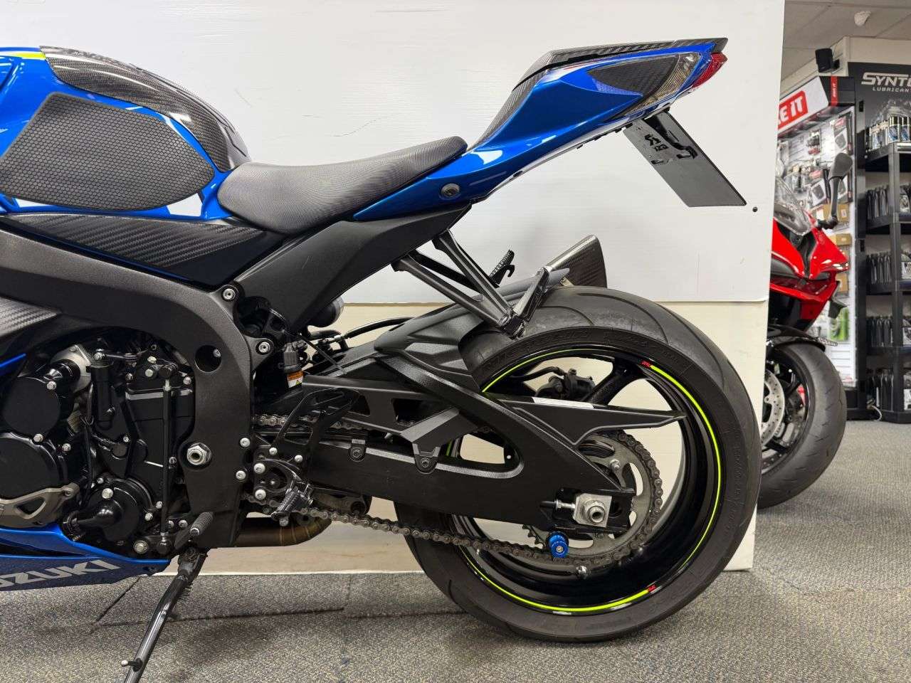 2015 SUZUKI GSX-R600 2015 SUZUKI GSX-R600