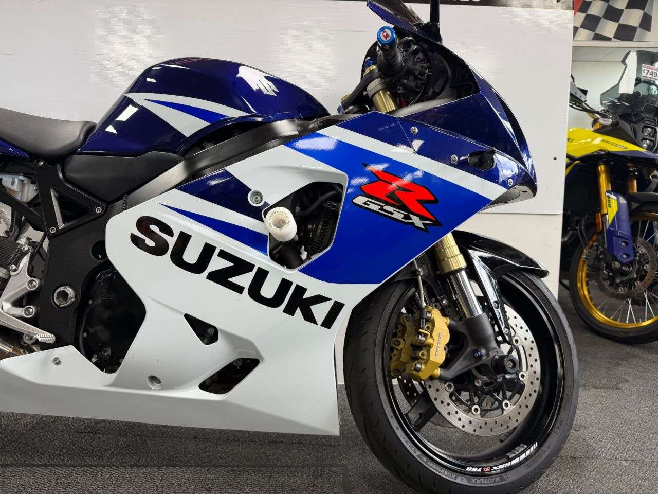 2005 SUZUKI GSX-R750 2005 SUZUKI GSX-R750