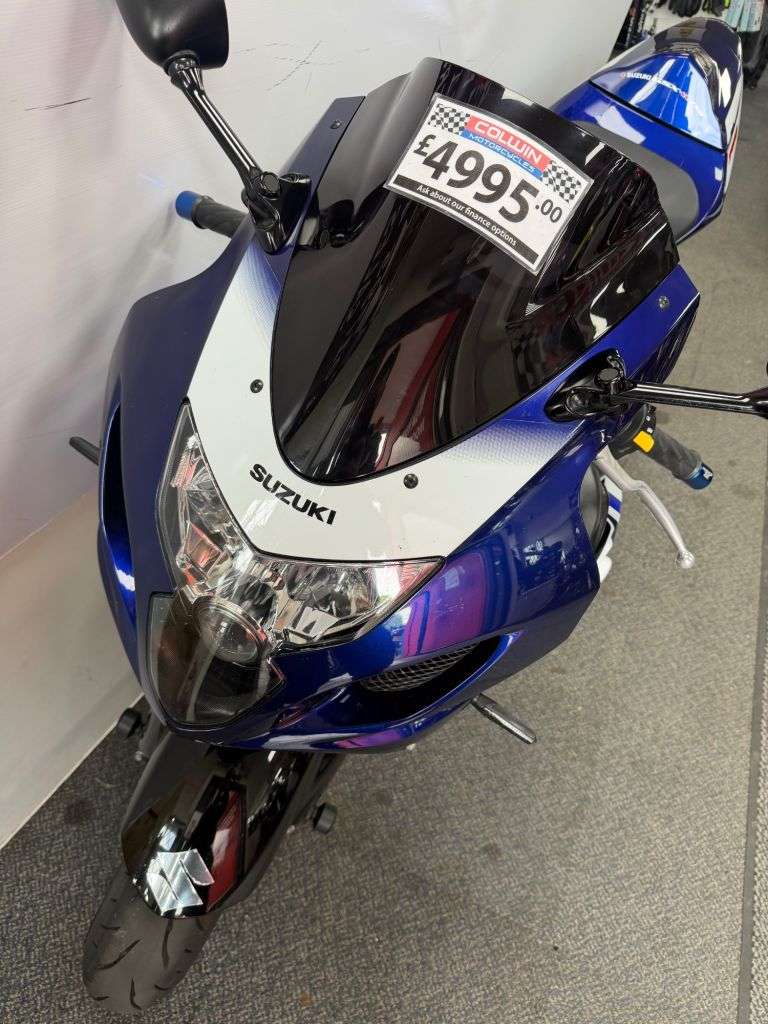 2005 SUZUKI GSX-R750 2005 SUZUKI GSX-R750