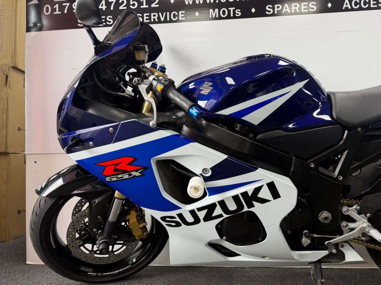 2005 SUZUKI GSX-R750 2005 SUZUKI GSX-R750