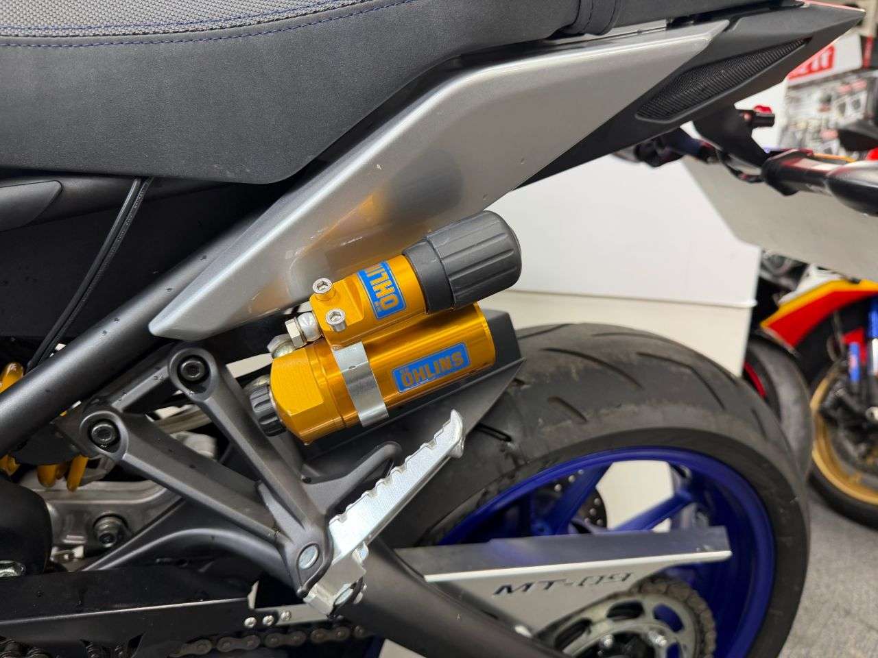 2021 YAMAHA MT-09 2021 YAMAHA MT-09