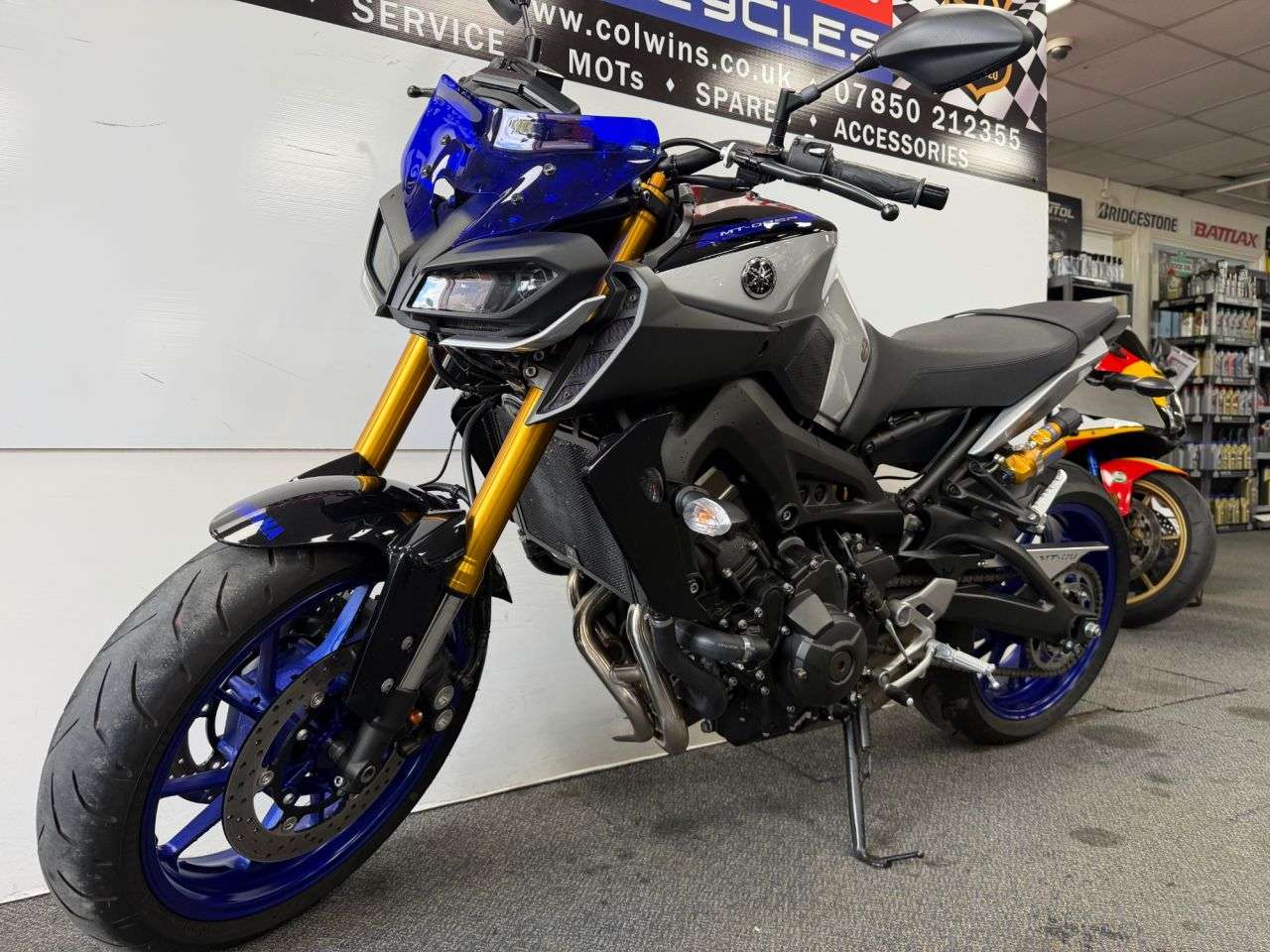 2021 YAMAHA MT-09 2021 YAMAHA MT-09