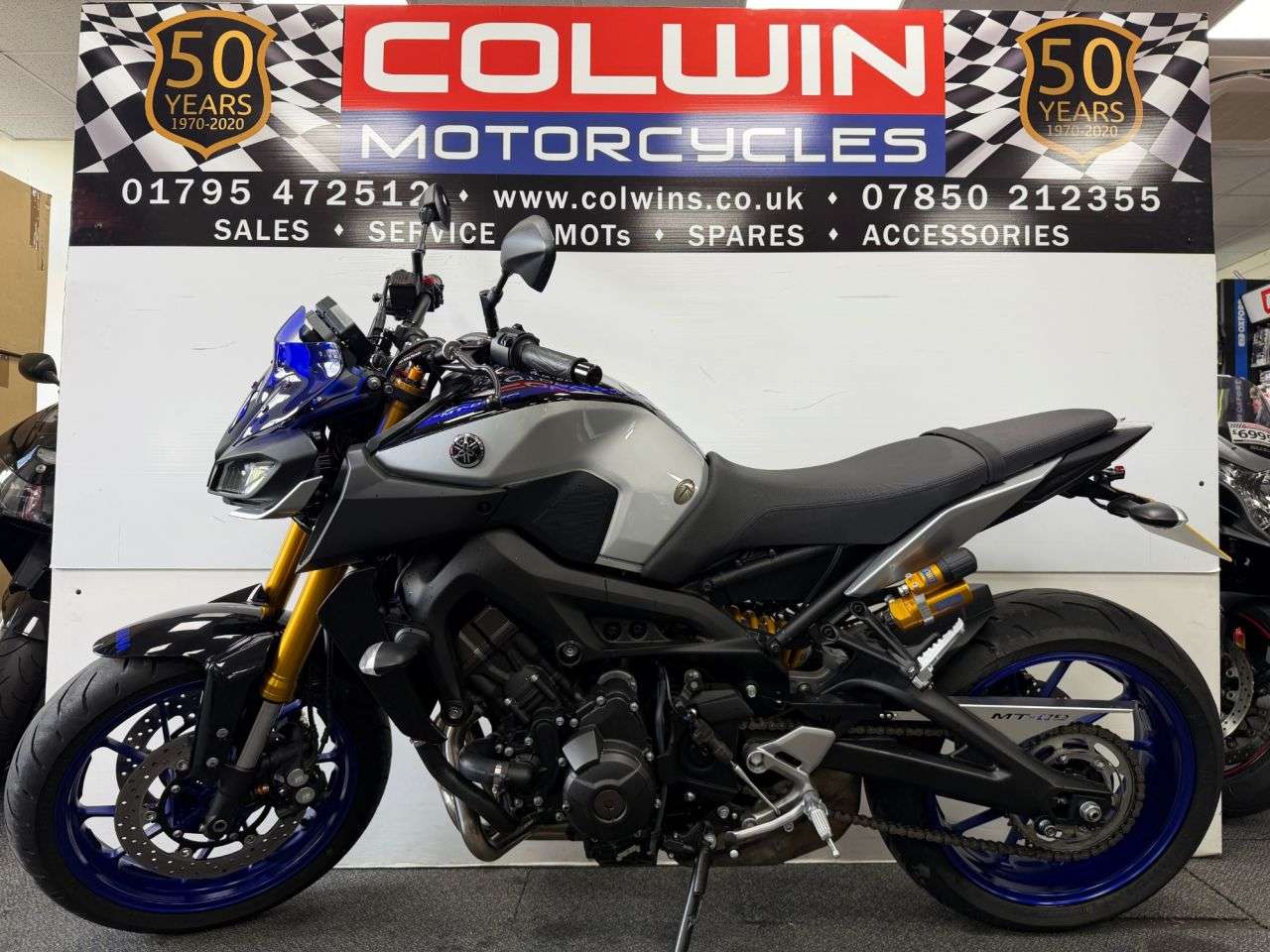 A 2021 YAMAHA MT-09 900 SP Naked Petrol Manual Euro 4 (115 ps) A 2021 YAMAHA MT-09 900 SP Naked Petrol Manual Euro 4 (115 ps)