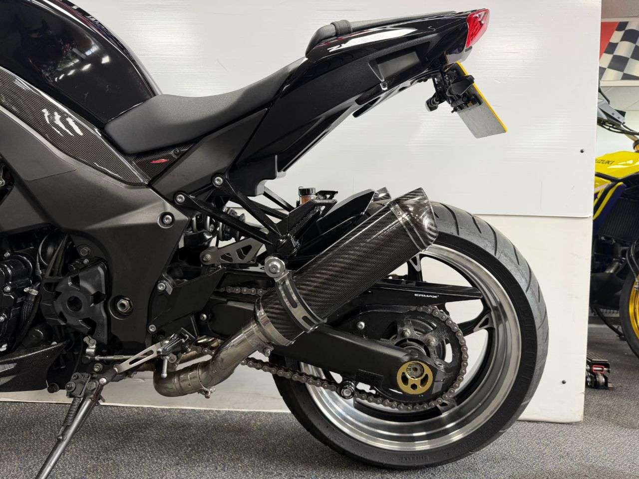 2011 KAWASAKI Z1000 2011 KAWASAKI Z1000