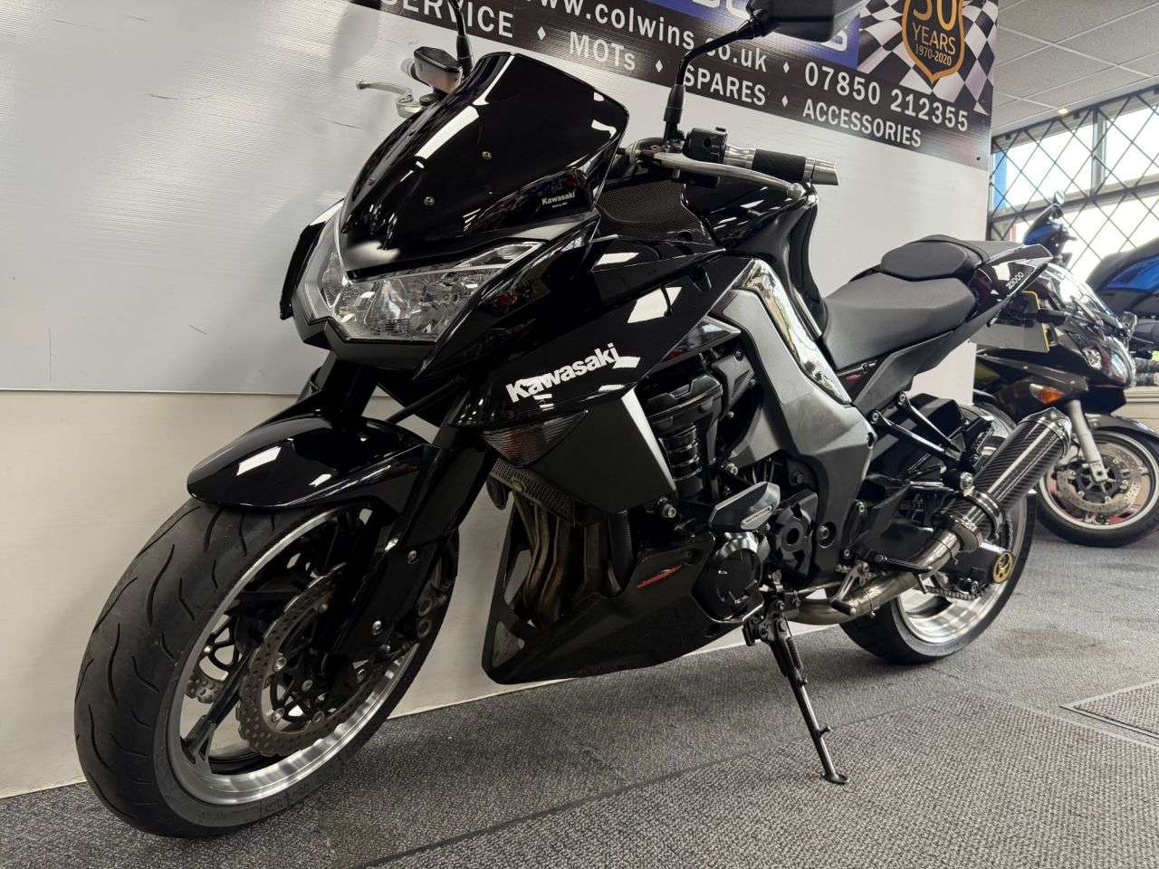 A 2011 KAWASAKI Z1000 1000 Naked Petrol Manual (138 ps) A 2011 KAWASAKI Z1000 1000 Naked Petrol Manual (138 ps)