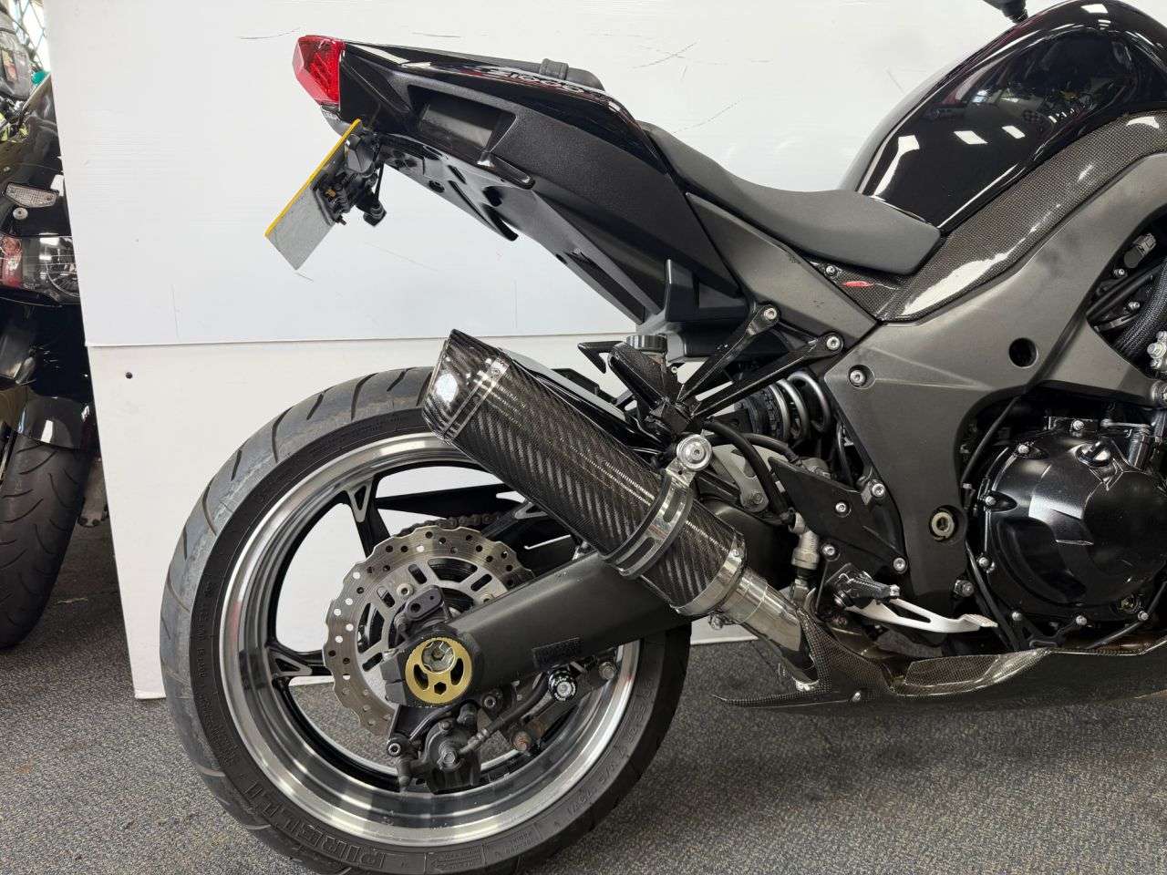 2011 KAWASAKI Z1000 2011 KAWASAKI Z1000