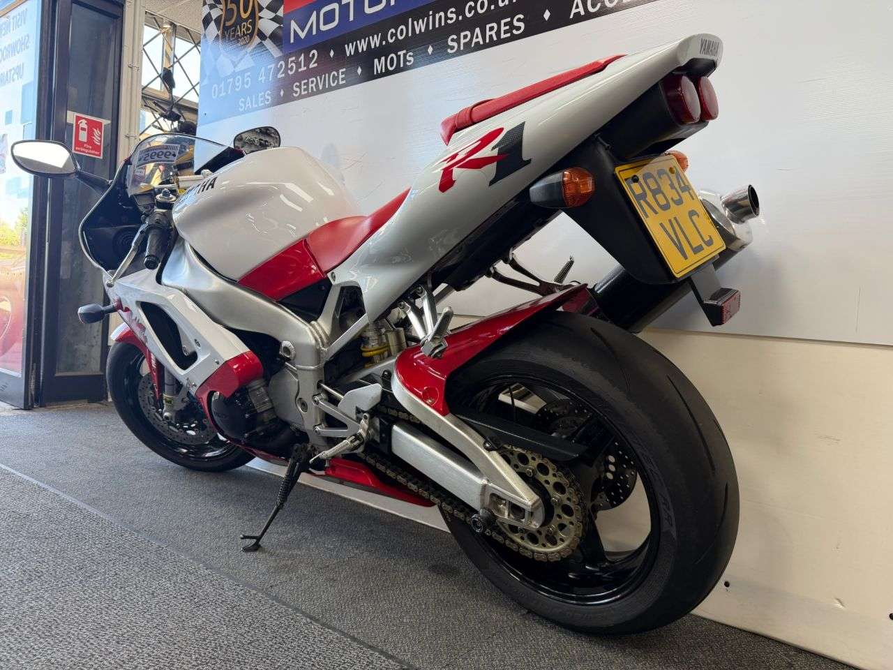 1998 YAMAHA R1 1998 YAMAHA R1