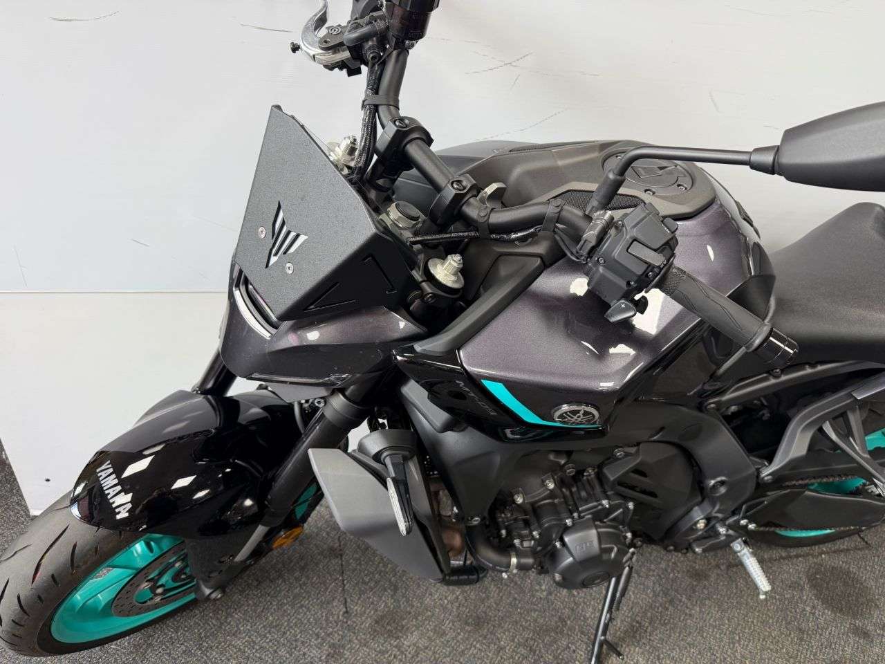 2025 YAMAHA MT-09 2025 YAMAHA MT-09