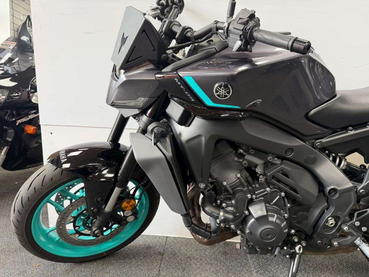 2025 YAMAHA MT-09 2025 YAMAHA MT-09