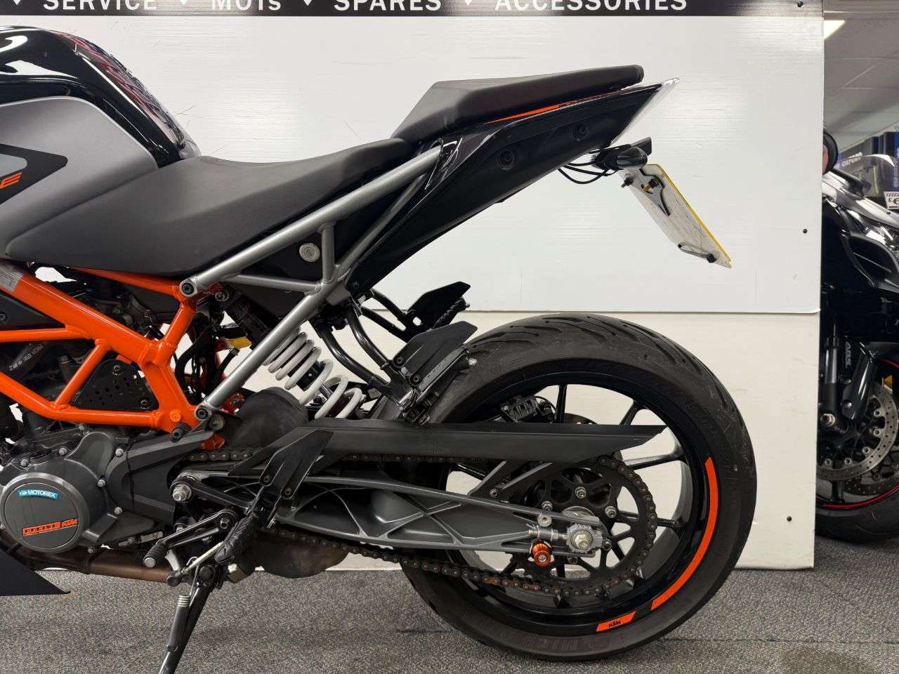 2022 KTM 125 DUKE 2022 KTM 125 DUKE