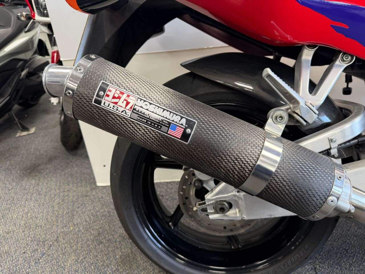 2000 HONDA CBR900RR FIREBLADE 2000 HONDA CBR900RR FIREBLADE