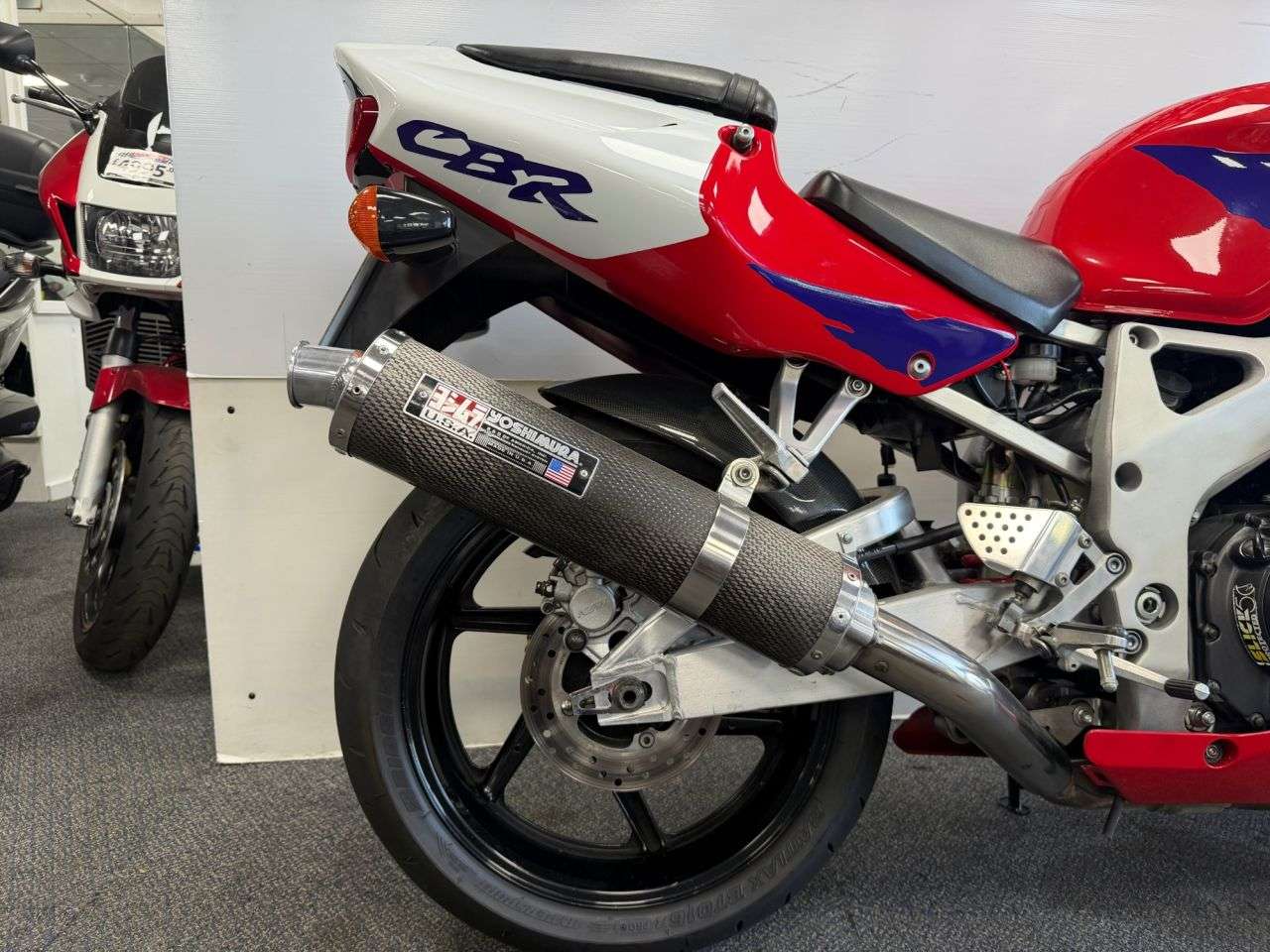 2000 HONDA CBR900RR FIREBLADE 2000 HONDA CBR900RR FIREBLADE
