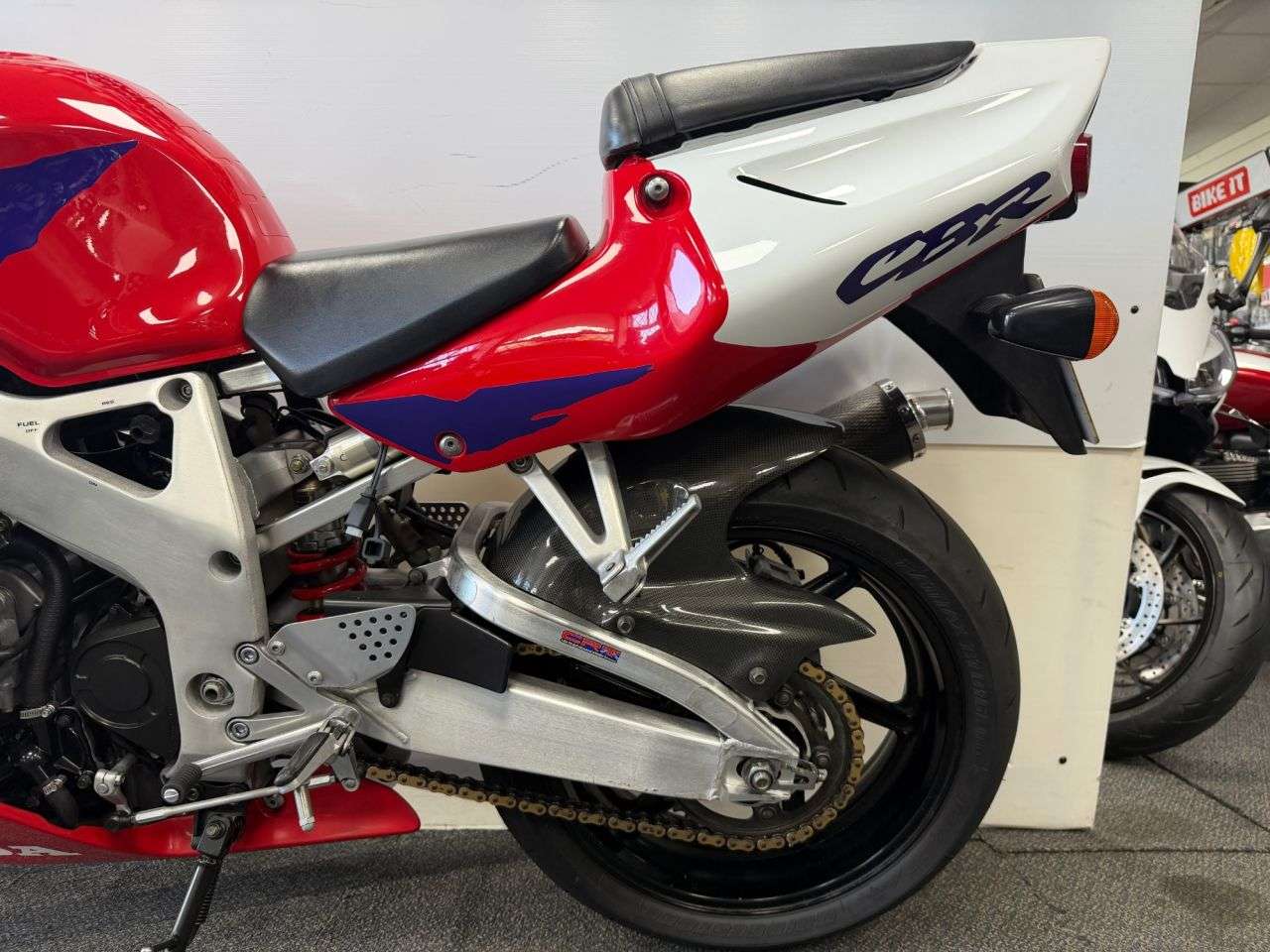 2000 HONDA CBR900RR FIREBLADE 2000 HONDA CBR900RR FIREBLADE