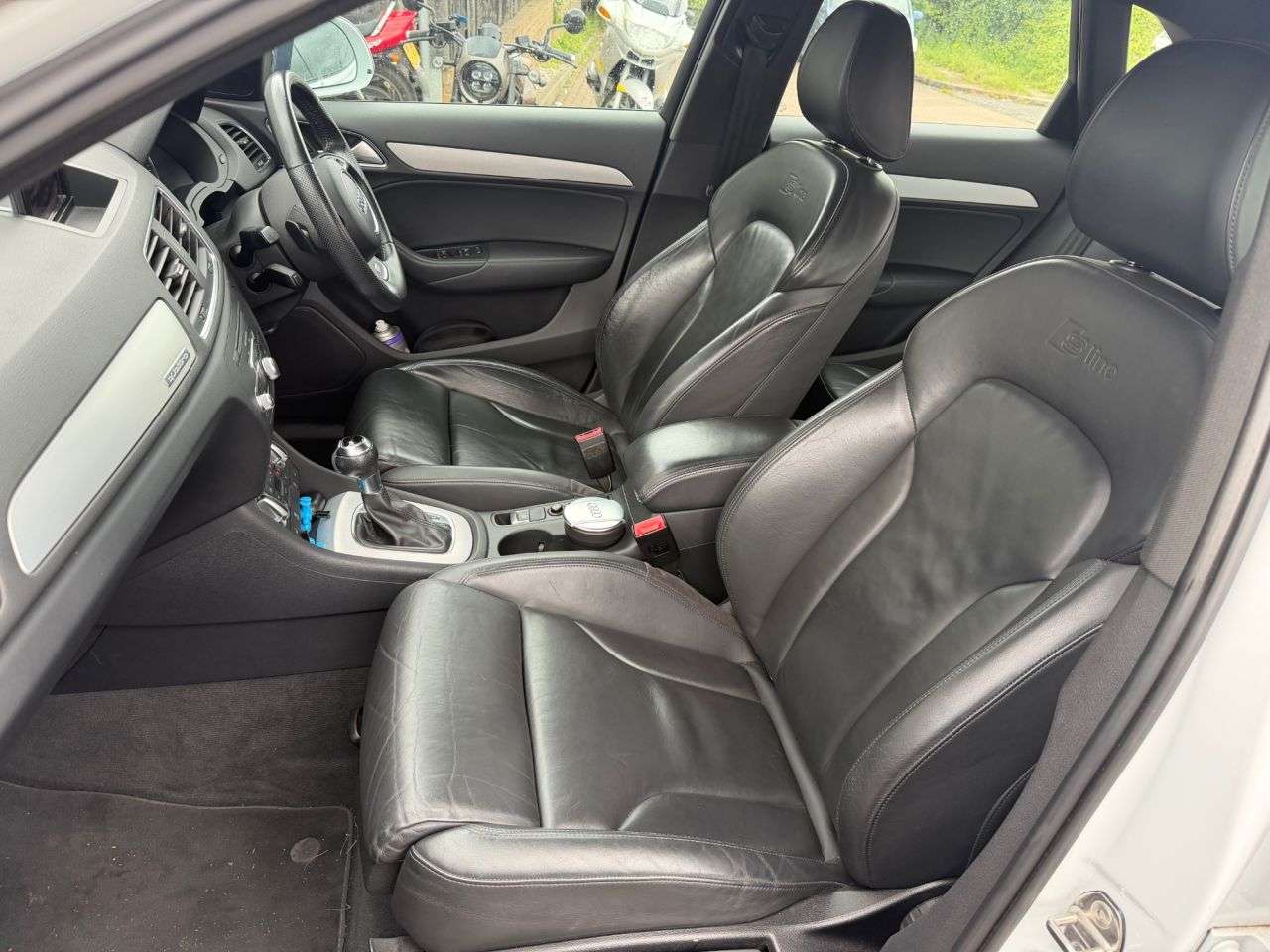 2012 AUDI Q3 2012 AUDI Q3