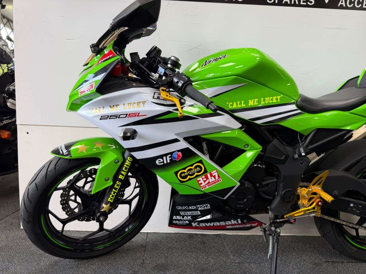 2016 KAWASAKI NINJA 250SL 2016 KAWASAKI NINJA 250SL