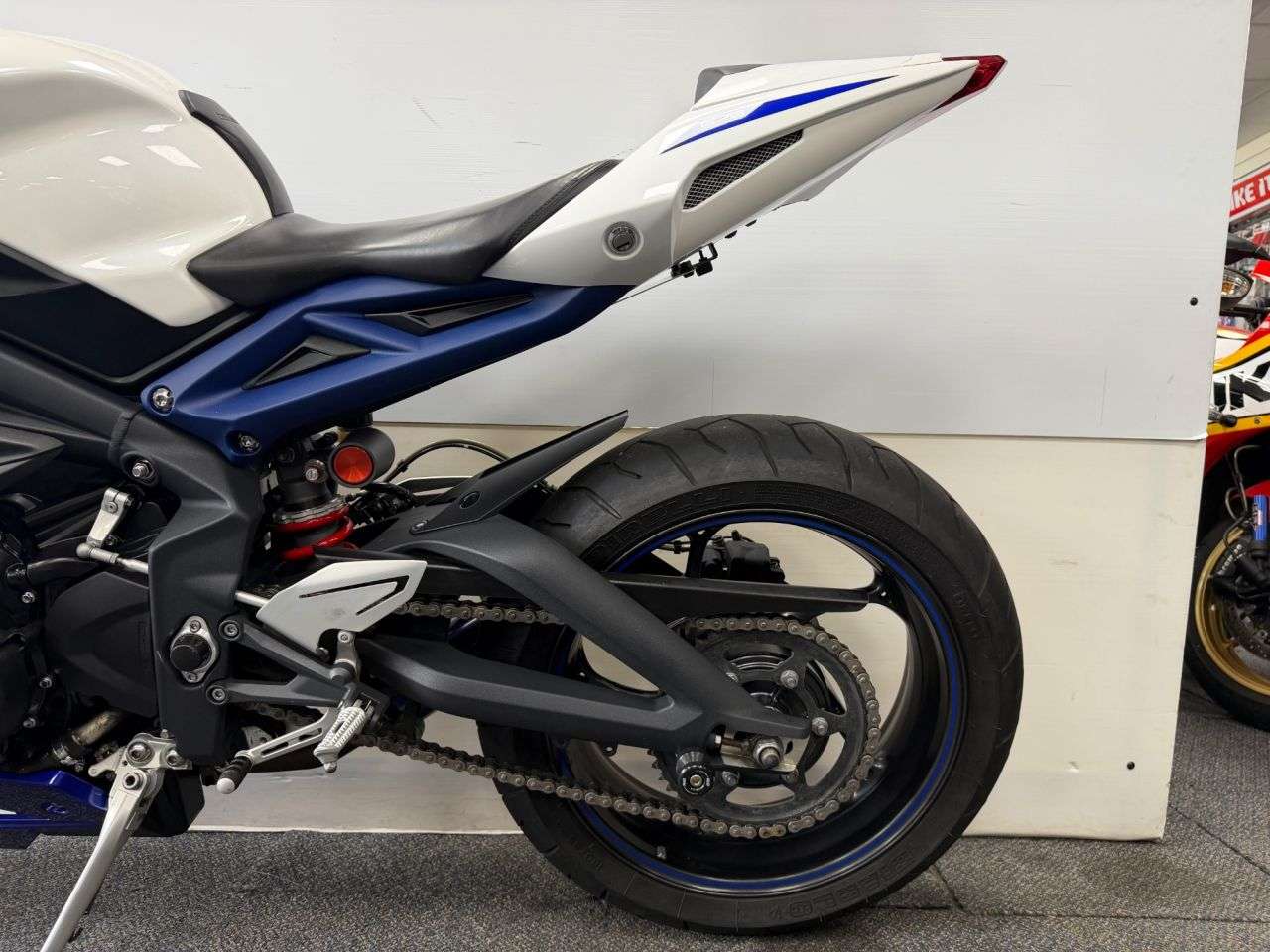 2014 TRIUMPH DAYTONA 675 2014 TRIUMPH DAYTONA 675