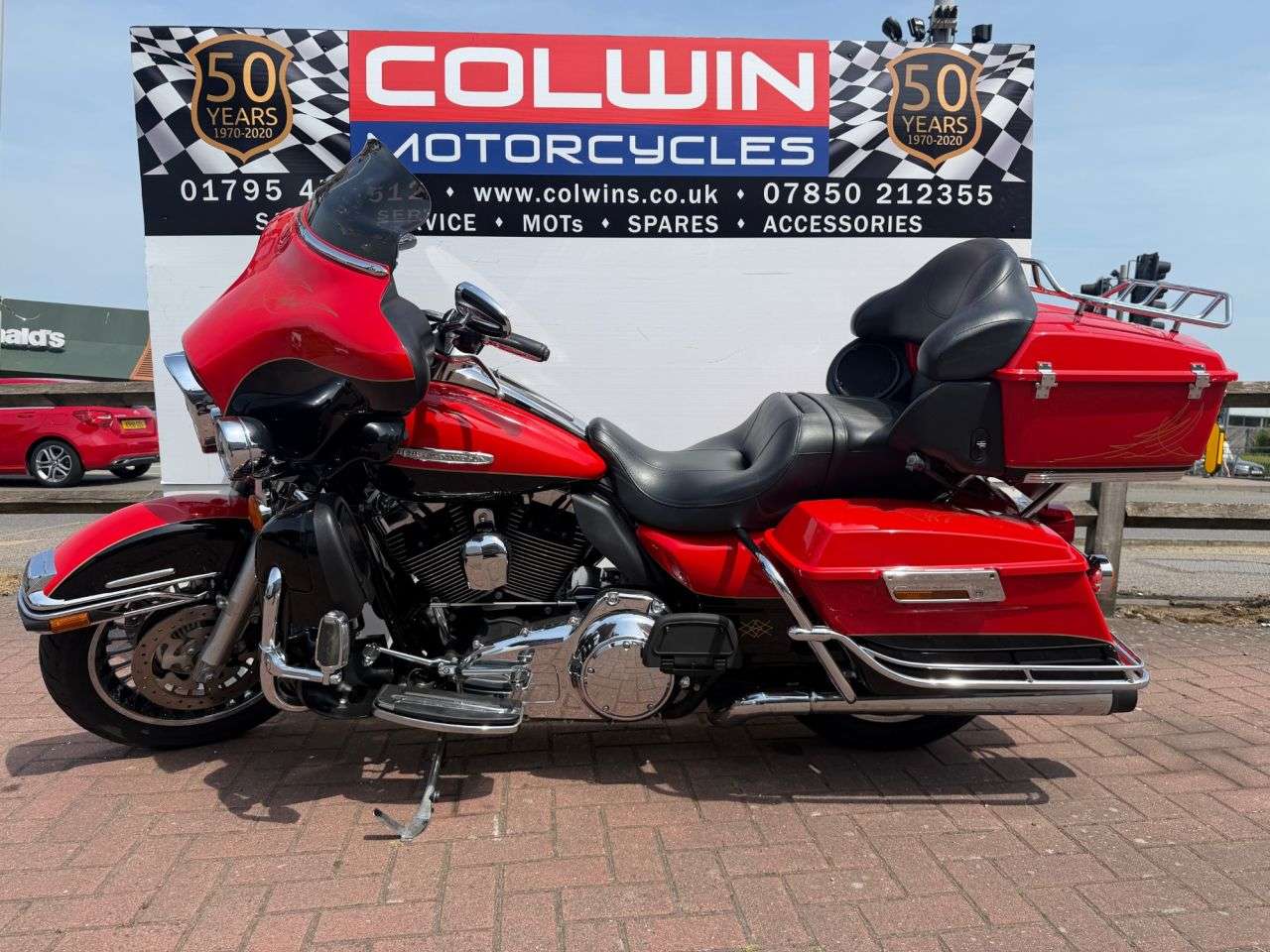 A 2011 HARLEY-DAVIDSON TOURING 1690cc A 2011 HARLEY-DAVIDSON TOURING 1690cc