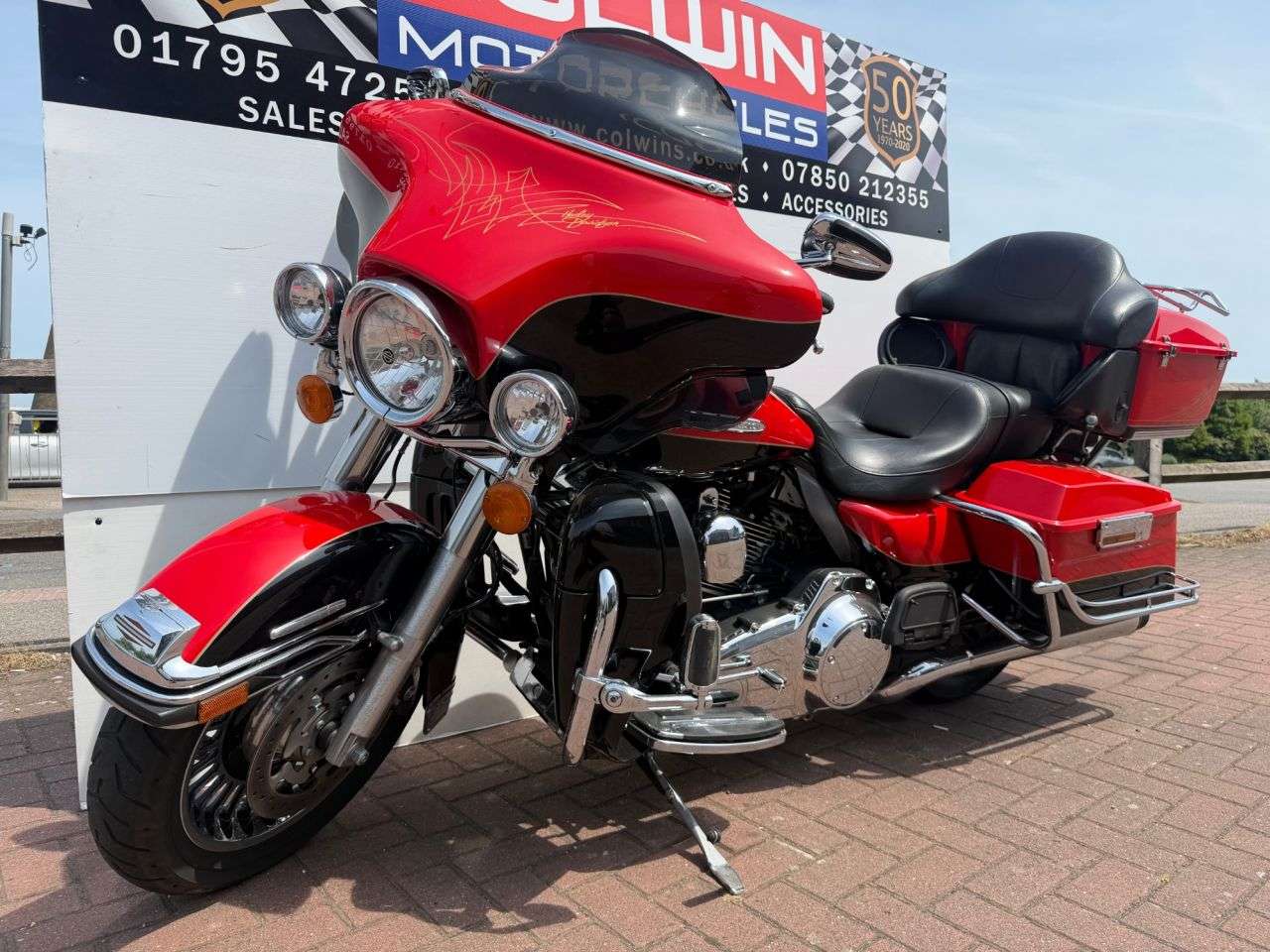 A 2011 HARLEY-DAVIDSON TOURING 1690cc A 2011 HARLEY-DAVIDSON TOURING 1690cc