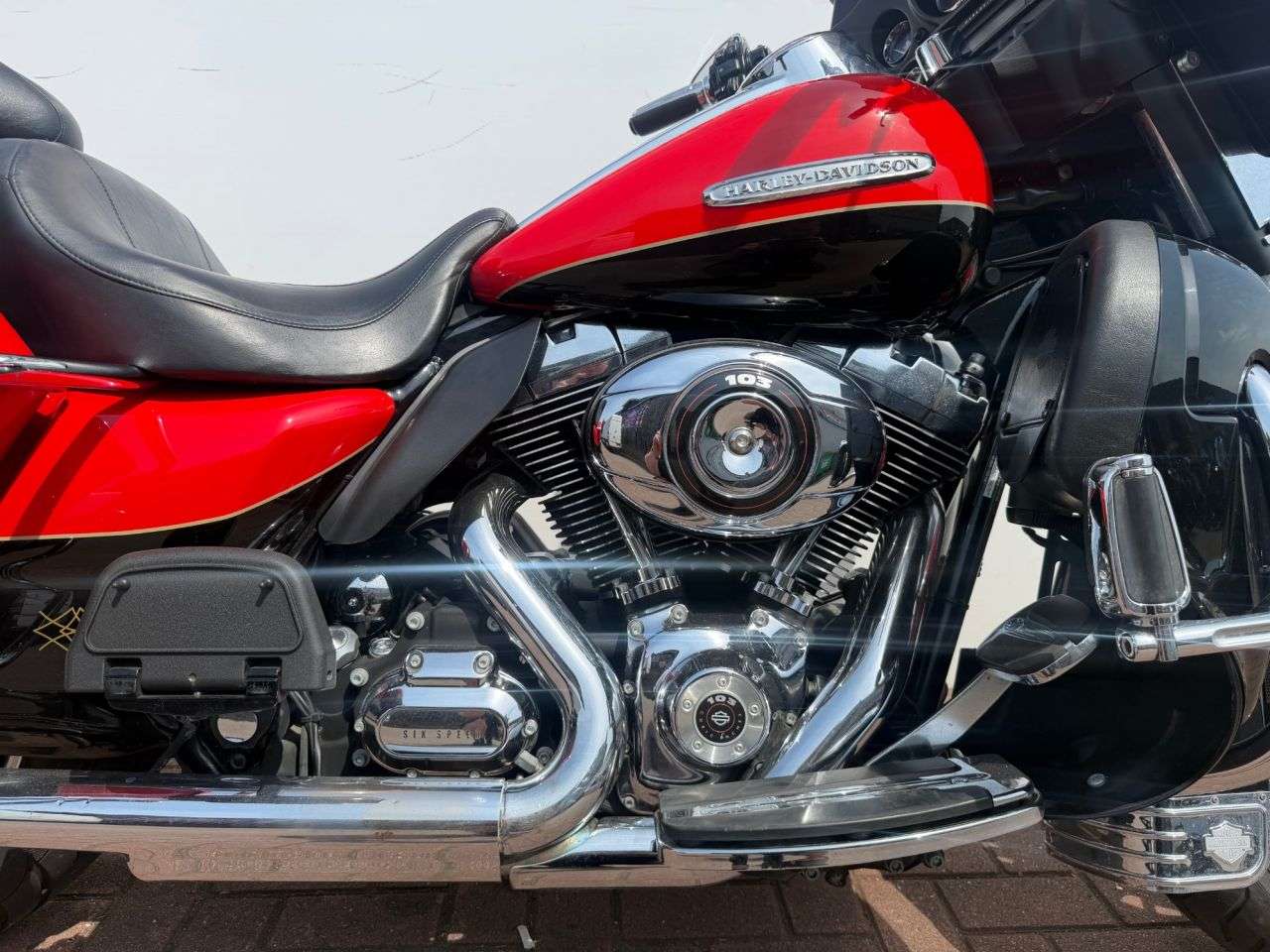2011 HARLEY-DAVIDSON TOURING 2011 HARLEY-DAVIDSON TOURING
