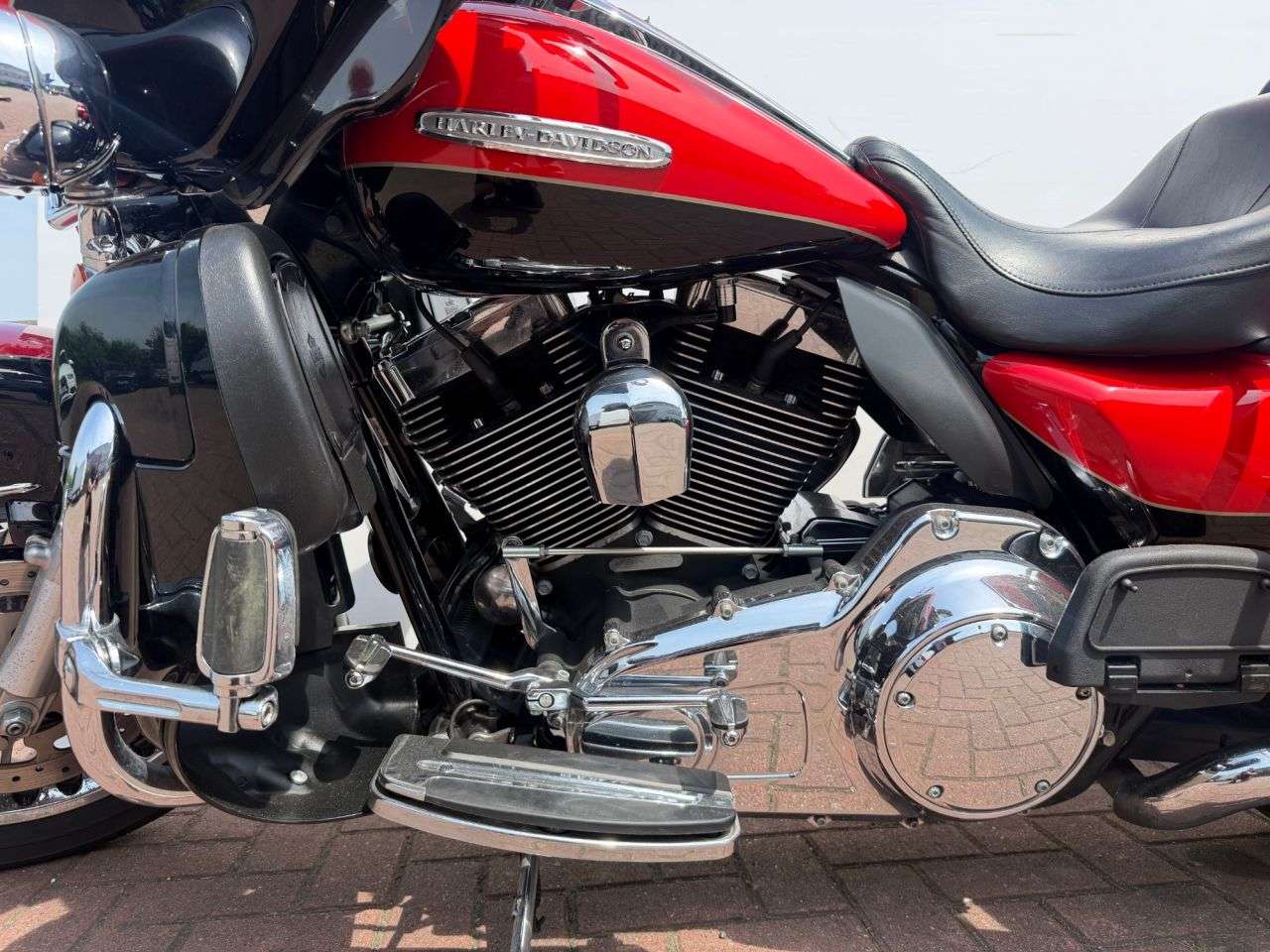 2011 HARLEY-DAVIDSON TOURING 2011 HARLEY-DAVIDSON TOURING