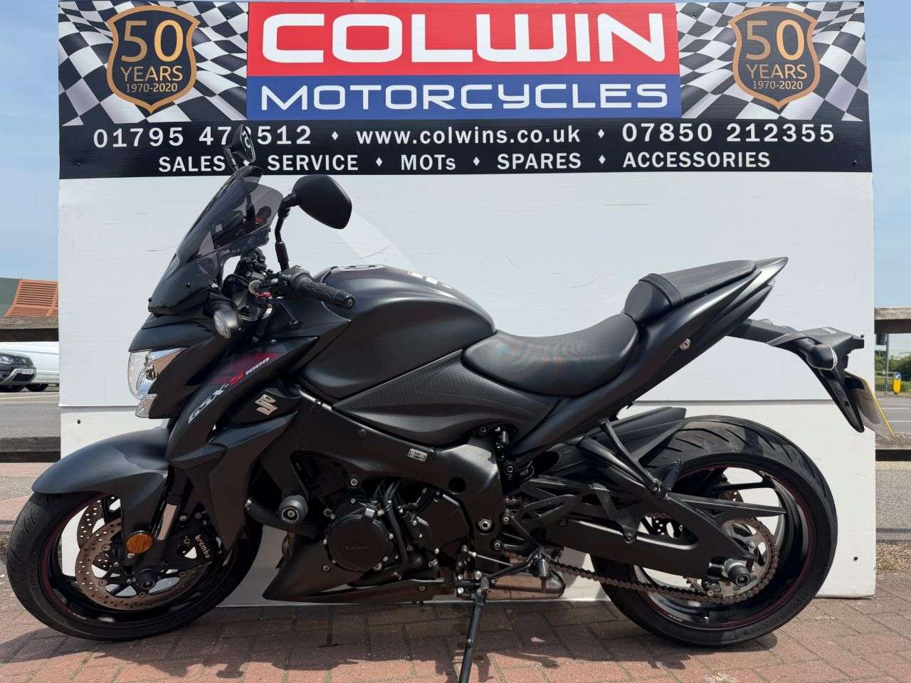 A 2018 SUZUKI GSX-S1000 1000 Naked Petrol Manual Euro 4 (152 ps) A 2018 SUZUKI GSX-S1000 1000 Naked Petrol Manual Euro 4 (152 ps)