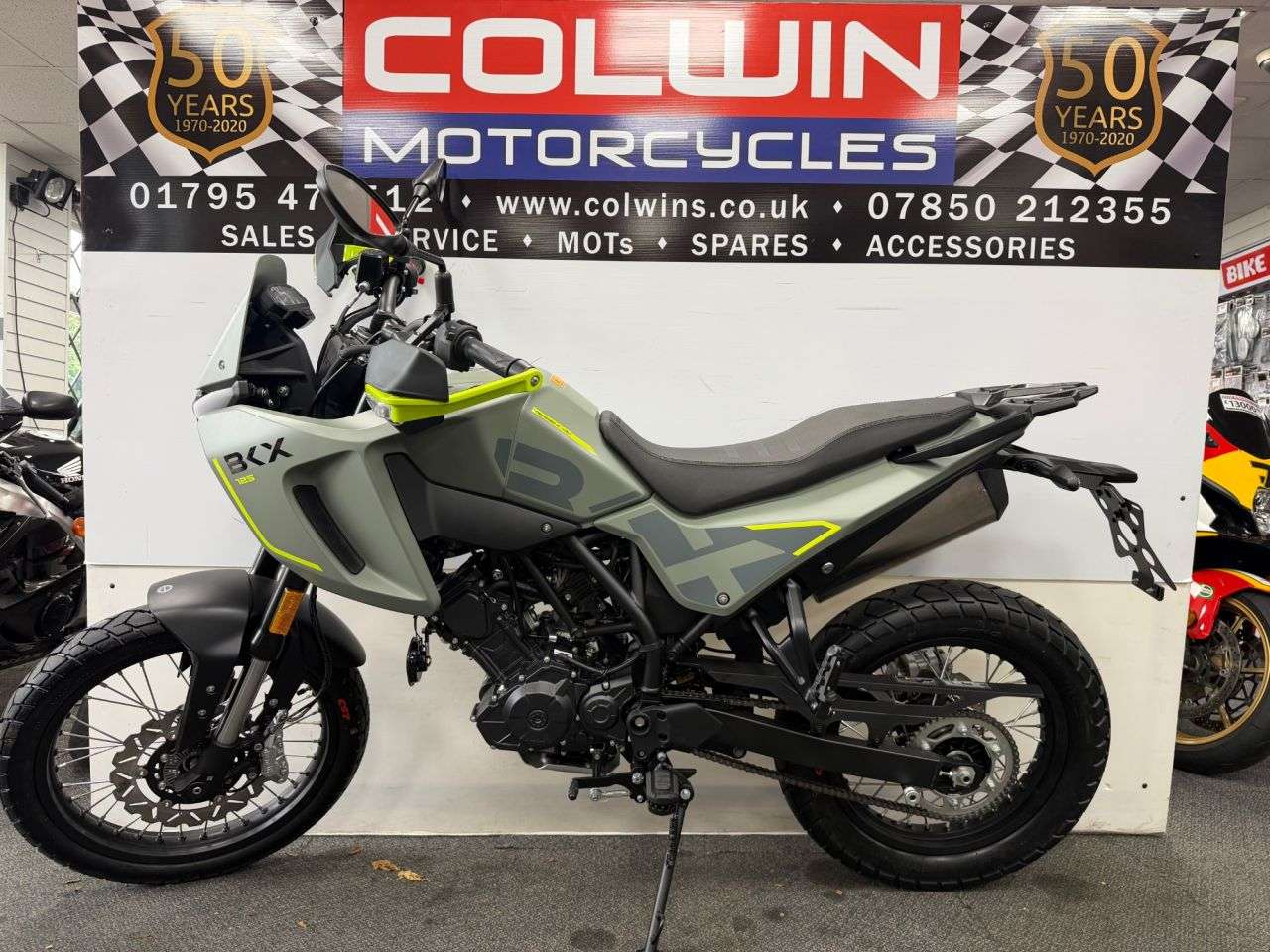 A 2026 BENELLI BKX 125 125cc A 2026 BENELLI BKX 125 125cc