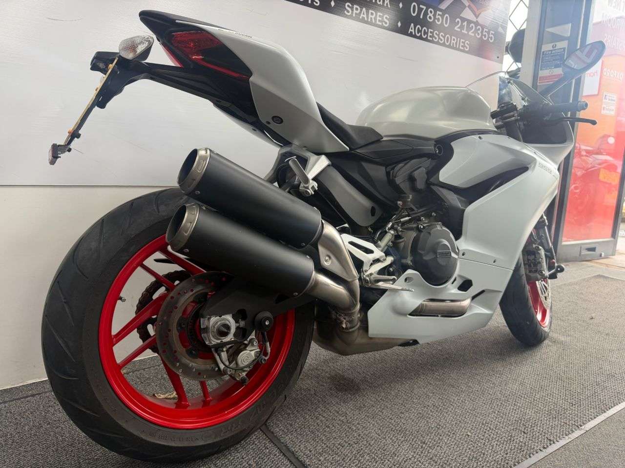 2017 DUCATI 959 PANIGALE 2017 DUCATI 959 PANIGALE