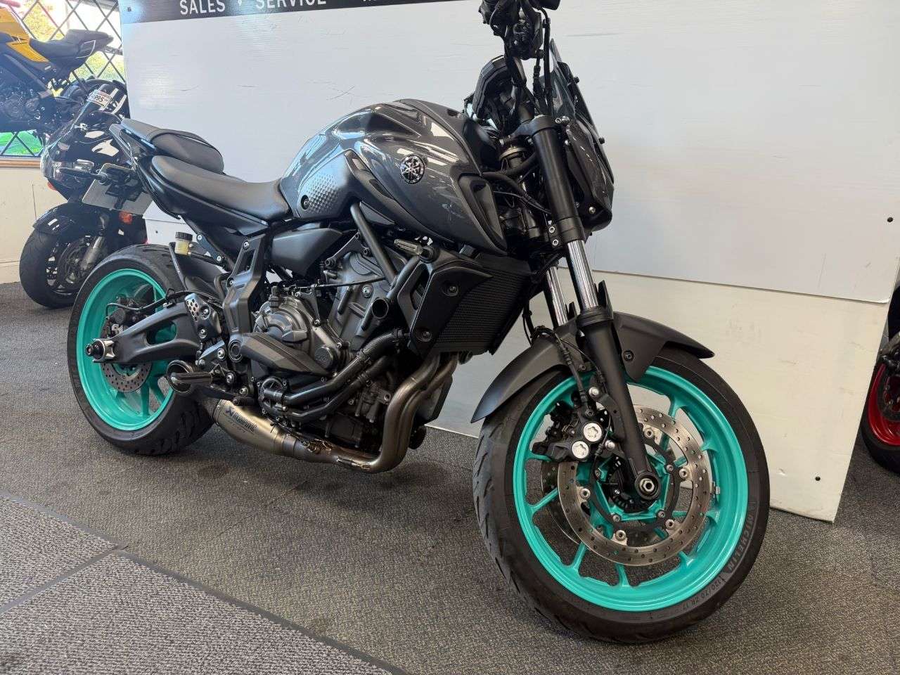 A 2022 YAMAHA MT-07 700 ABS Hyper-naked Petrol Manual Euro 5 (73 ps) A 2022 YAMAHA MT-07 700 ABS Hyper-naked Petrol Manual Euro 5 (73 ps)