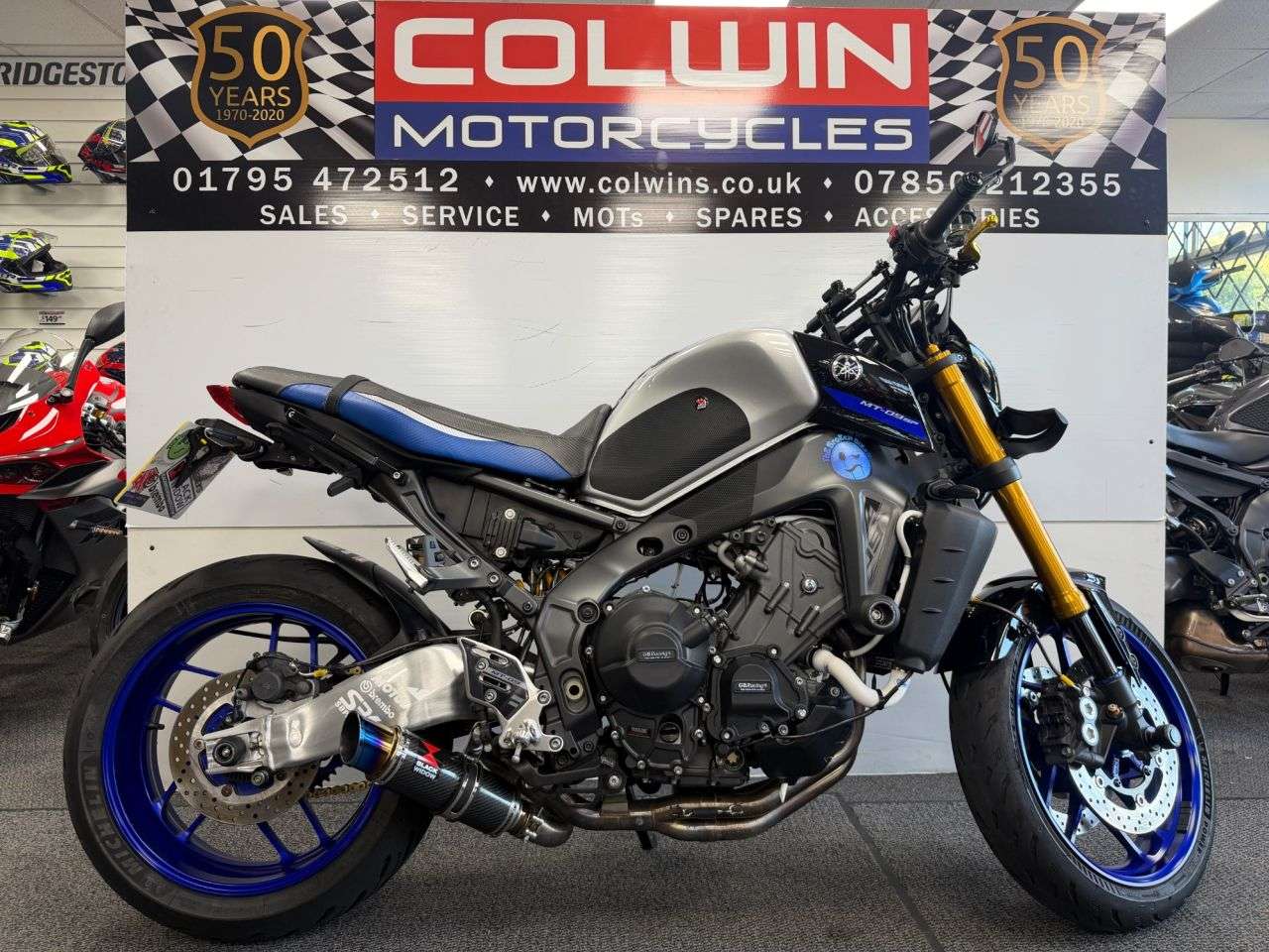 A 2023 YAMAHA MT-09 900 SP Hyper-naked Petrol Manual Euro 5 (119 ps) A 2023 YAMAHA MT-09 900 SP Hyper-naked Petrol Manual Euro 5 (119 ps)