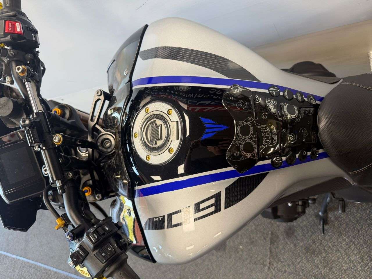 2023 YAMAHA MT-09 2023 YAMAHA MT-09