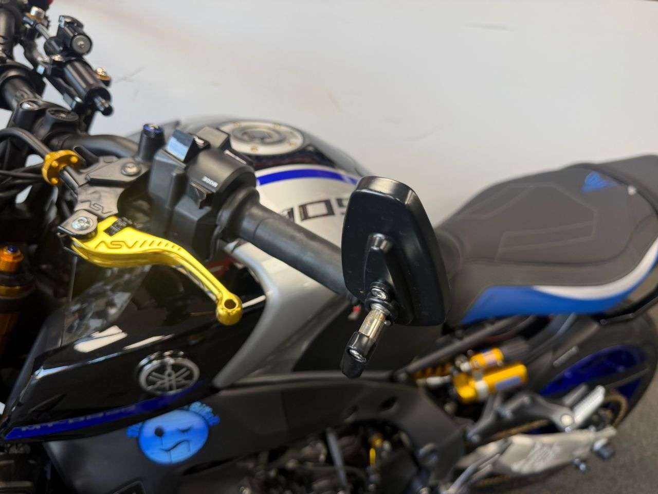 2023 YAMAHA MT-09 2023 YAMAHA MT-09